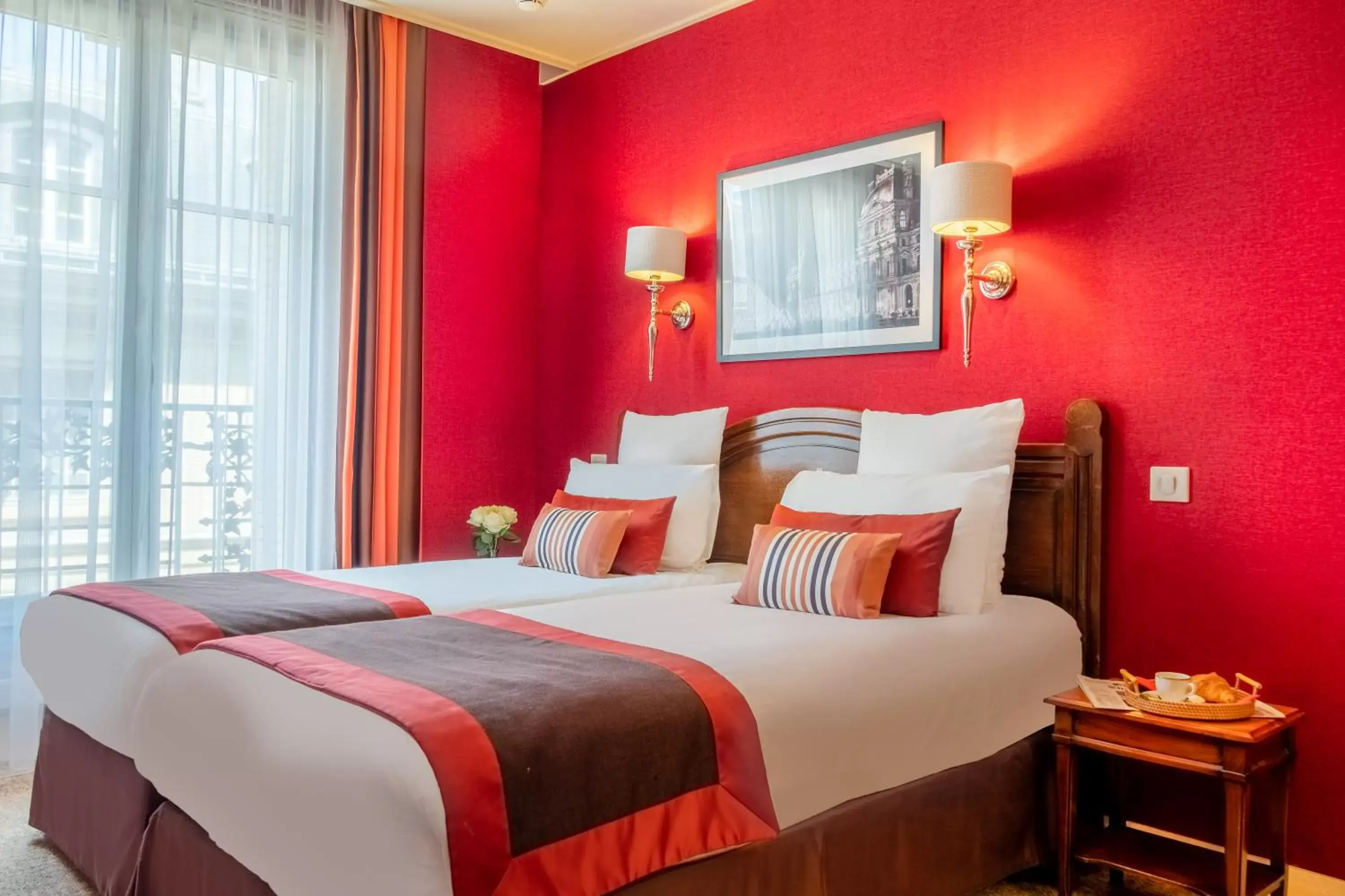 Bedroom, Bed in Hotel Trianon Rive Gauche