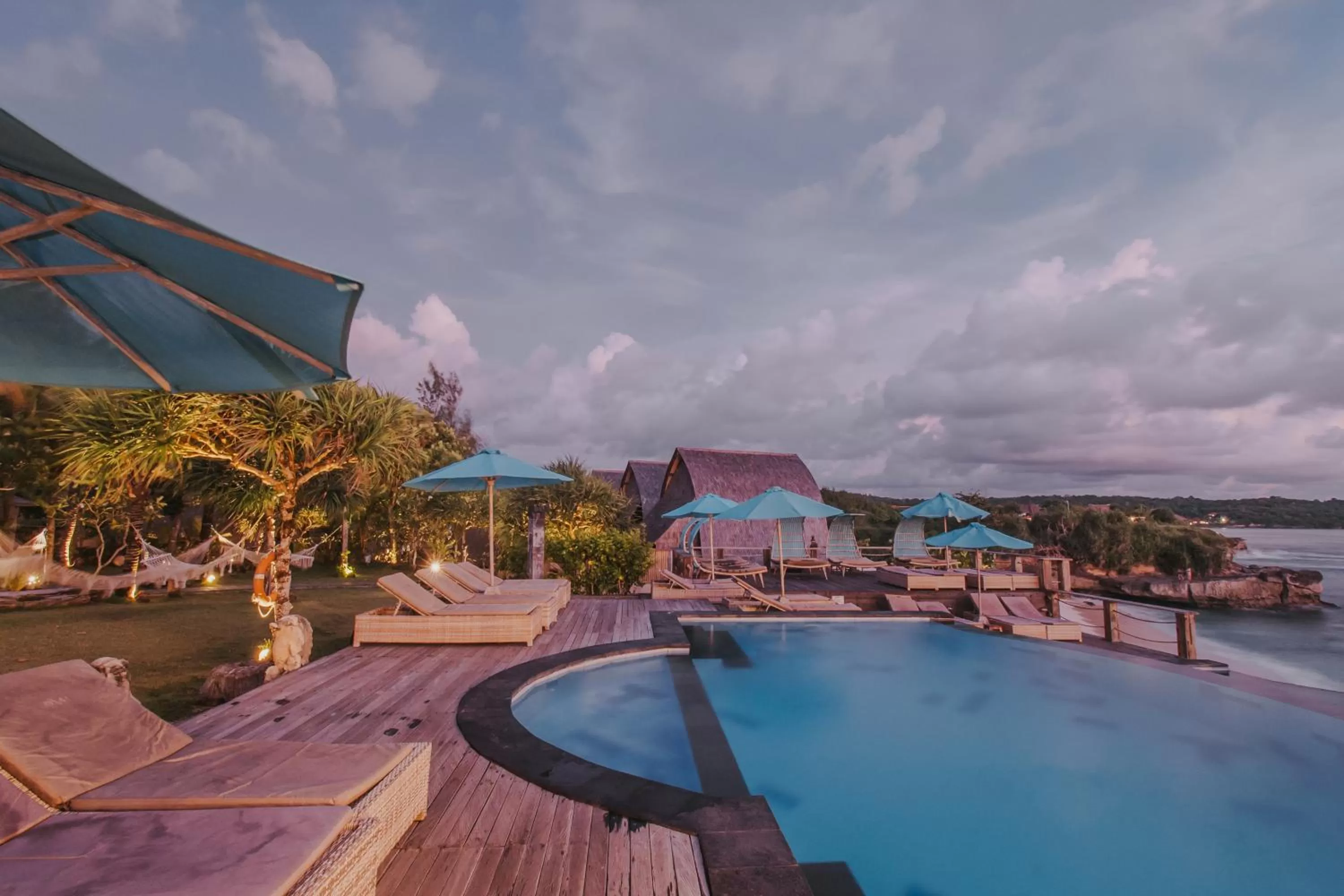 Pool view in Dream Beach Huts