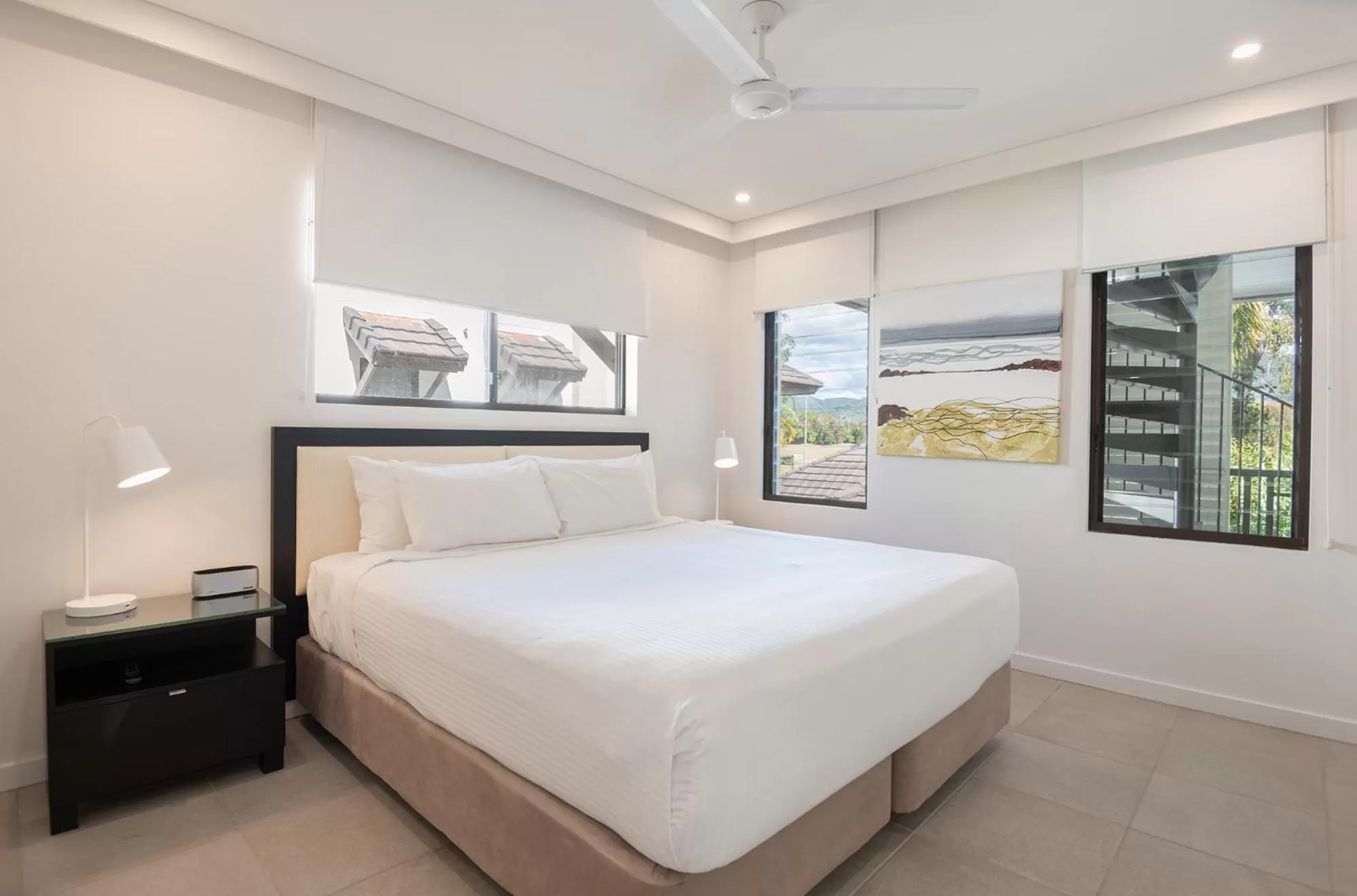 Bed in Port Douglas Private Apartments in Temple