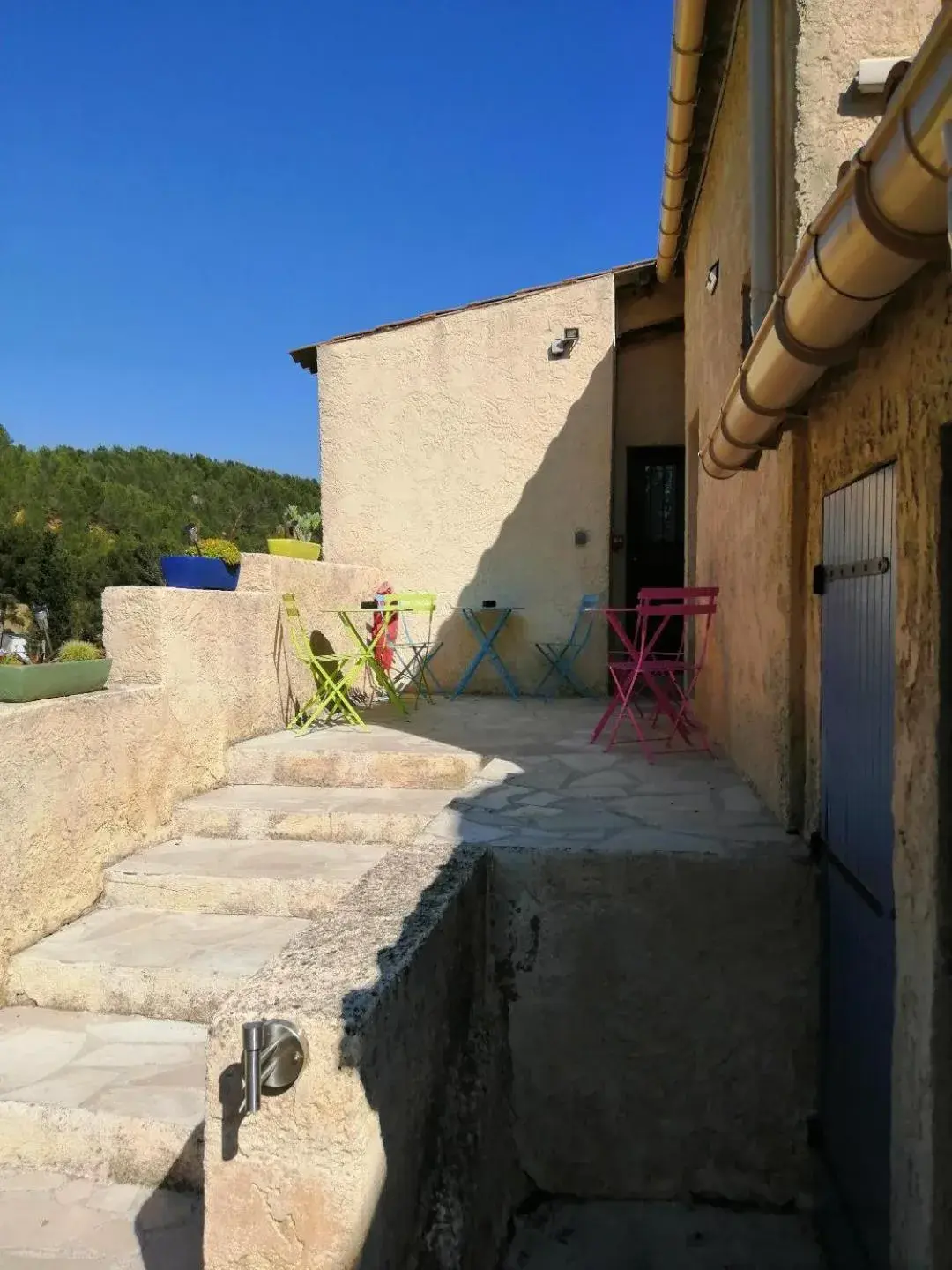 Patio, Property Building in Auberge La Folie