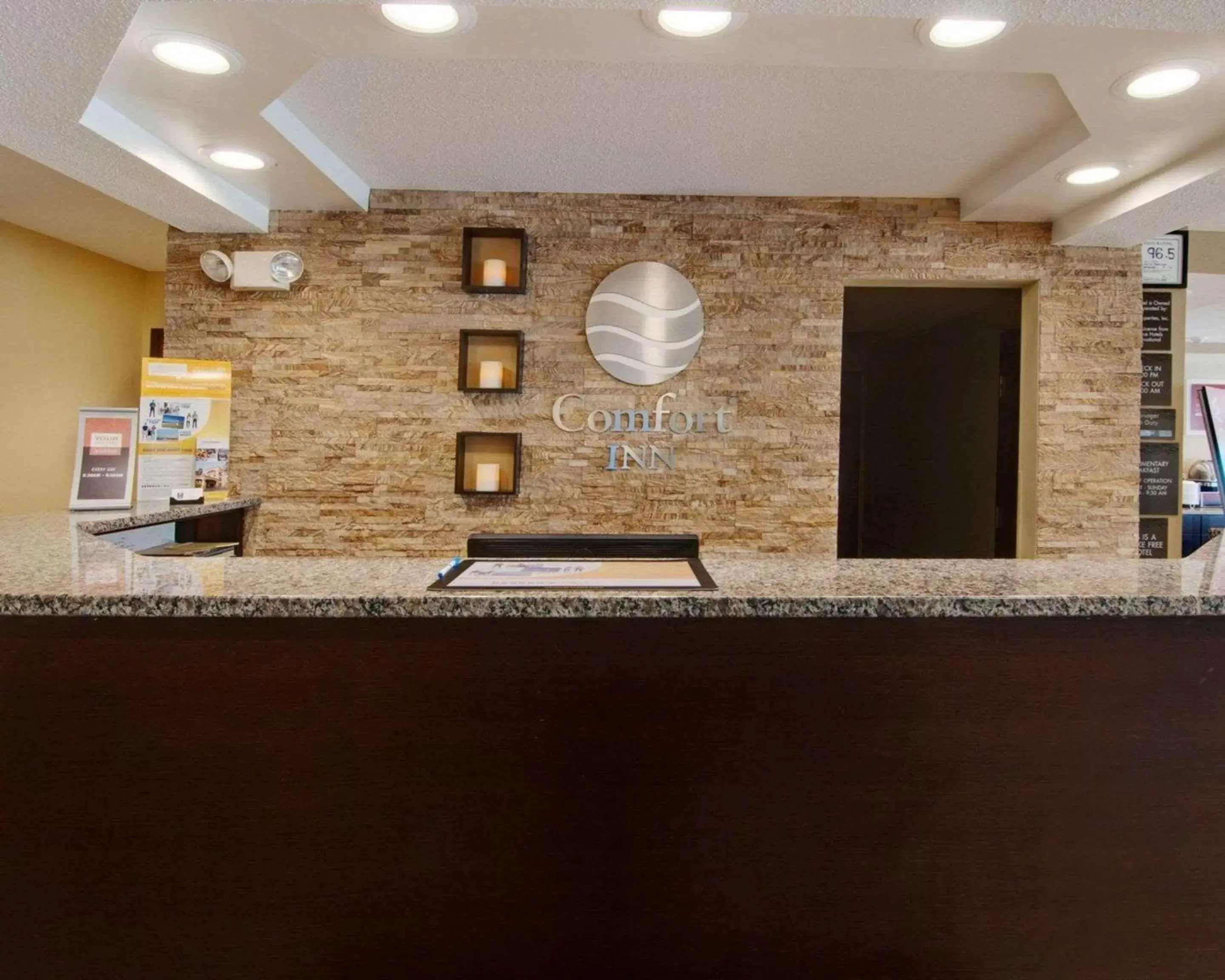Lobby or reception in Comfort Inn Mount Airy Lobby or reception in Comfort Inn Mount Airy