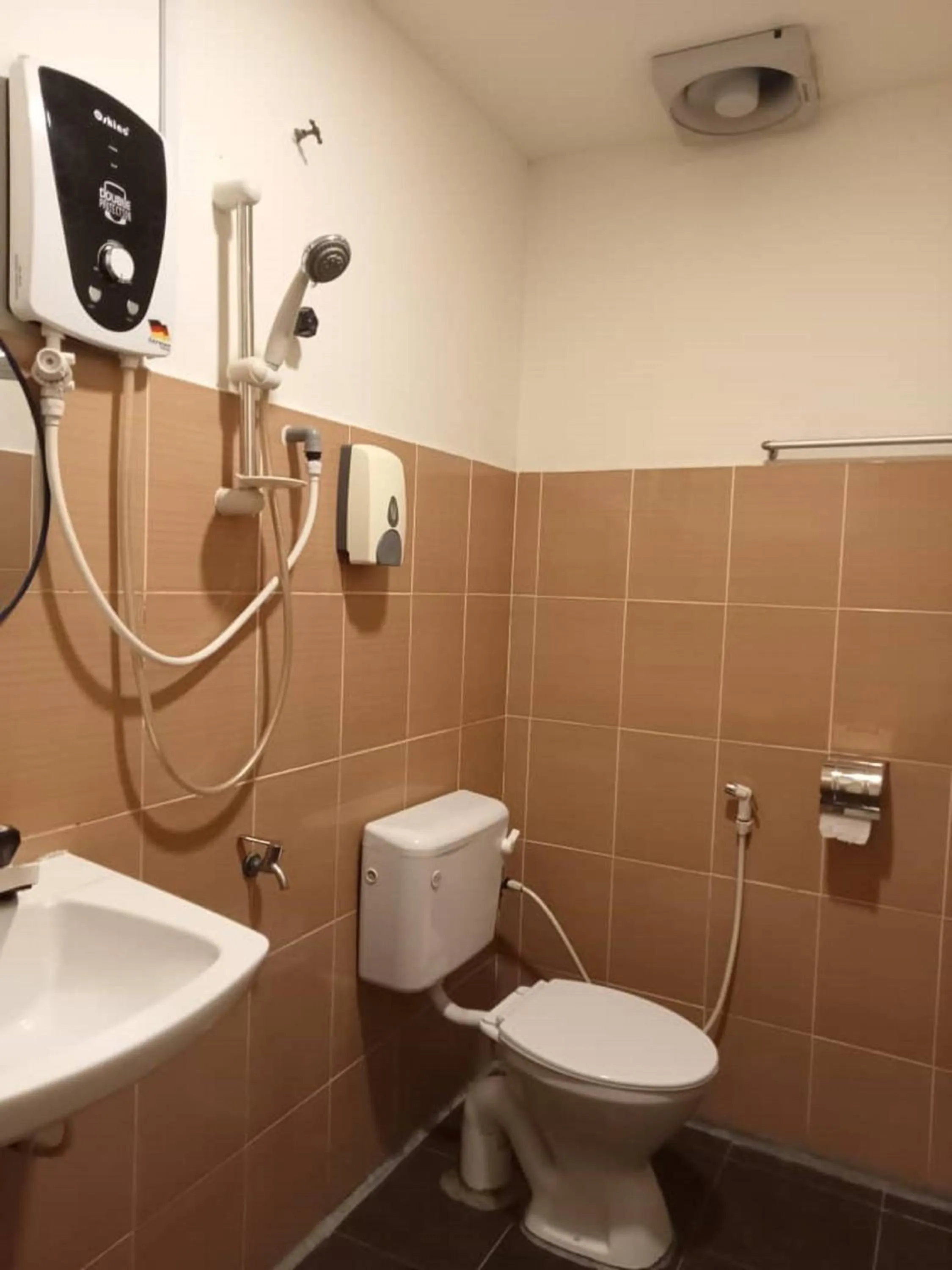 Bathroom in I Harmony Hotel