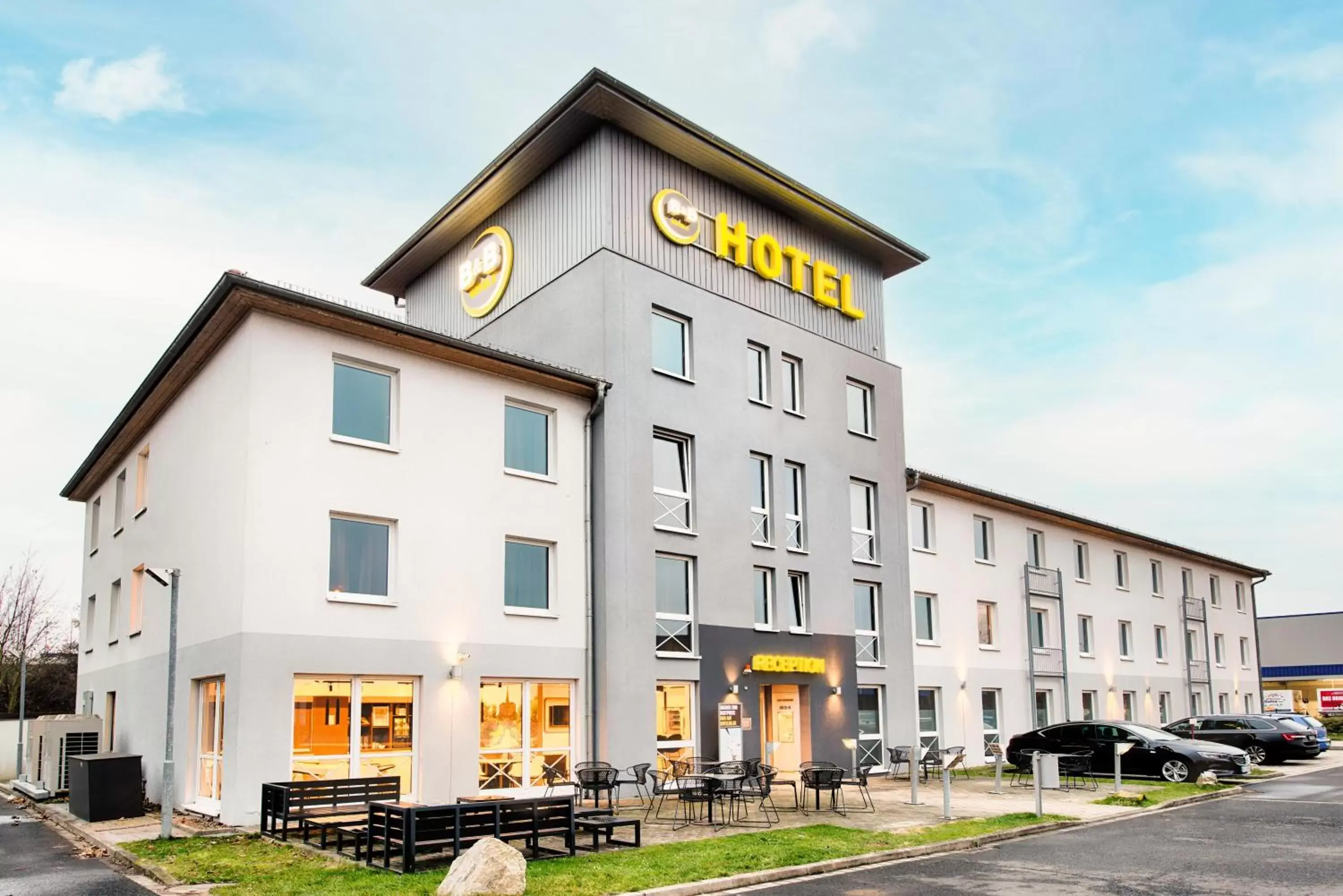 Property Building in B&B Hotel Kassel-Süd