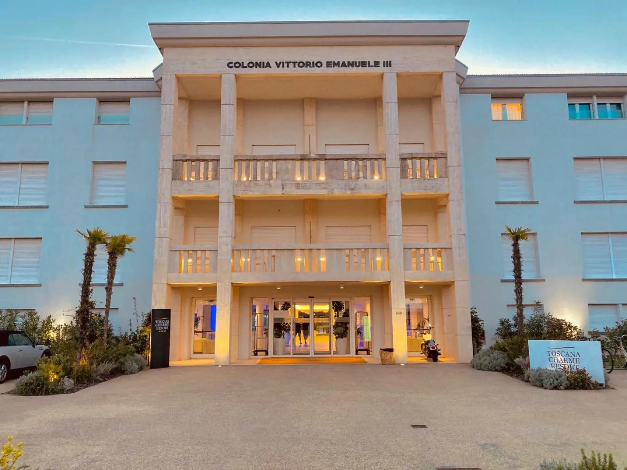 Facade/entrance in Toscana Charme Resort