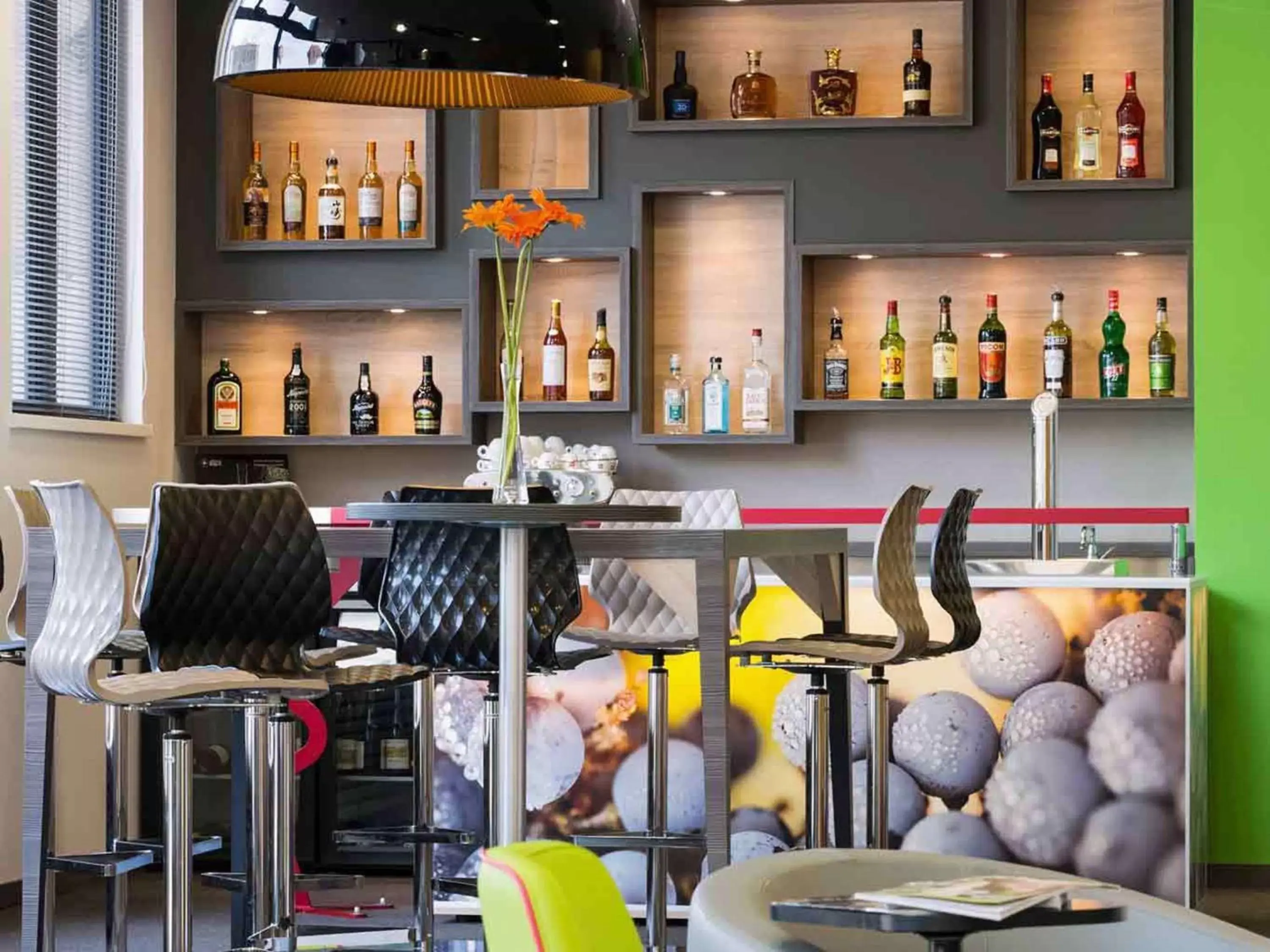 Lounge or bar in ibis Styles Strasbourg Centre Petite France