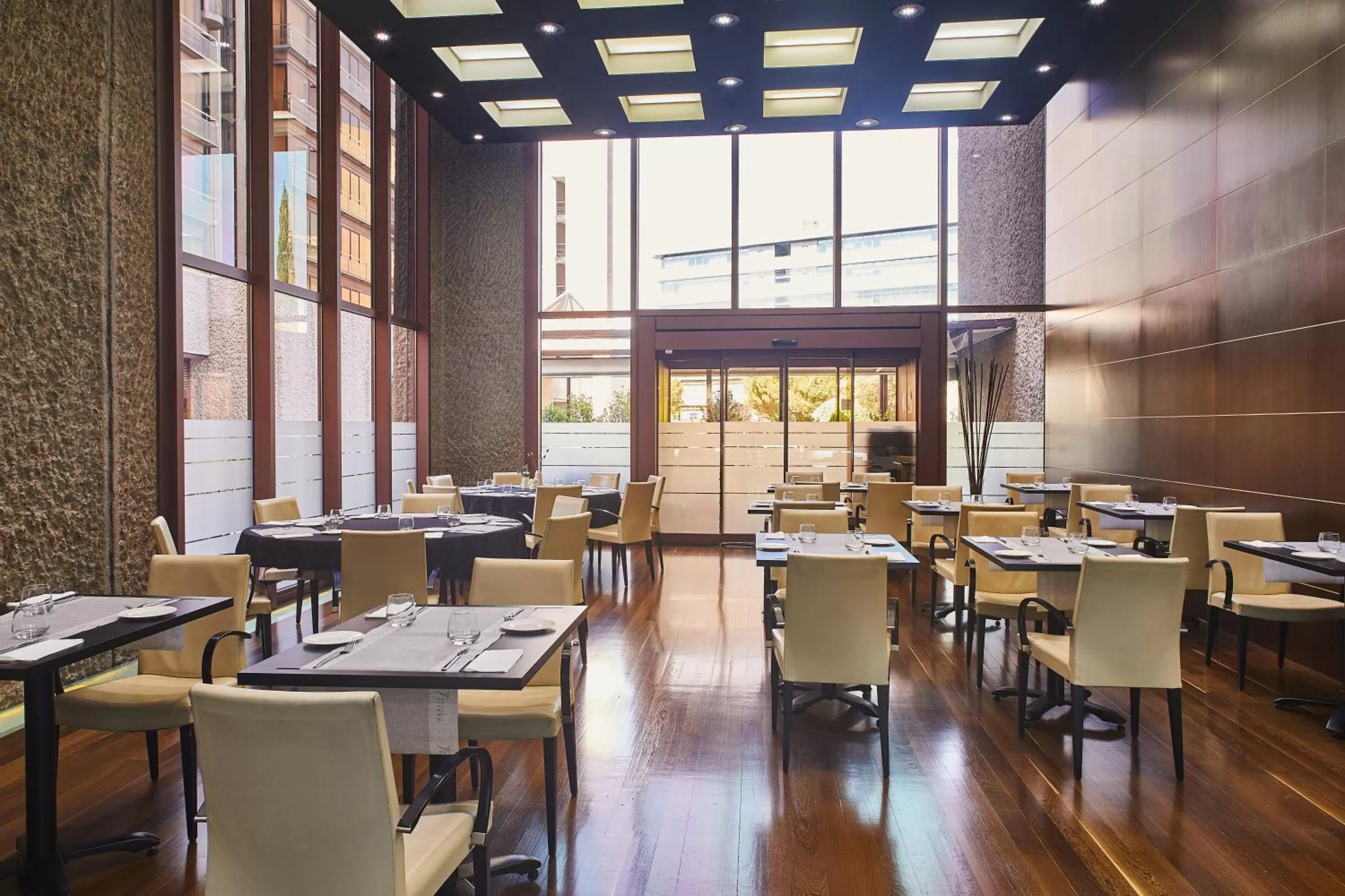 Restaurant/places to eat in Silken Puerta Madrid