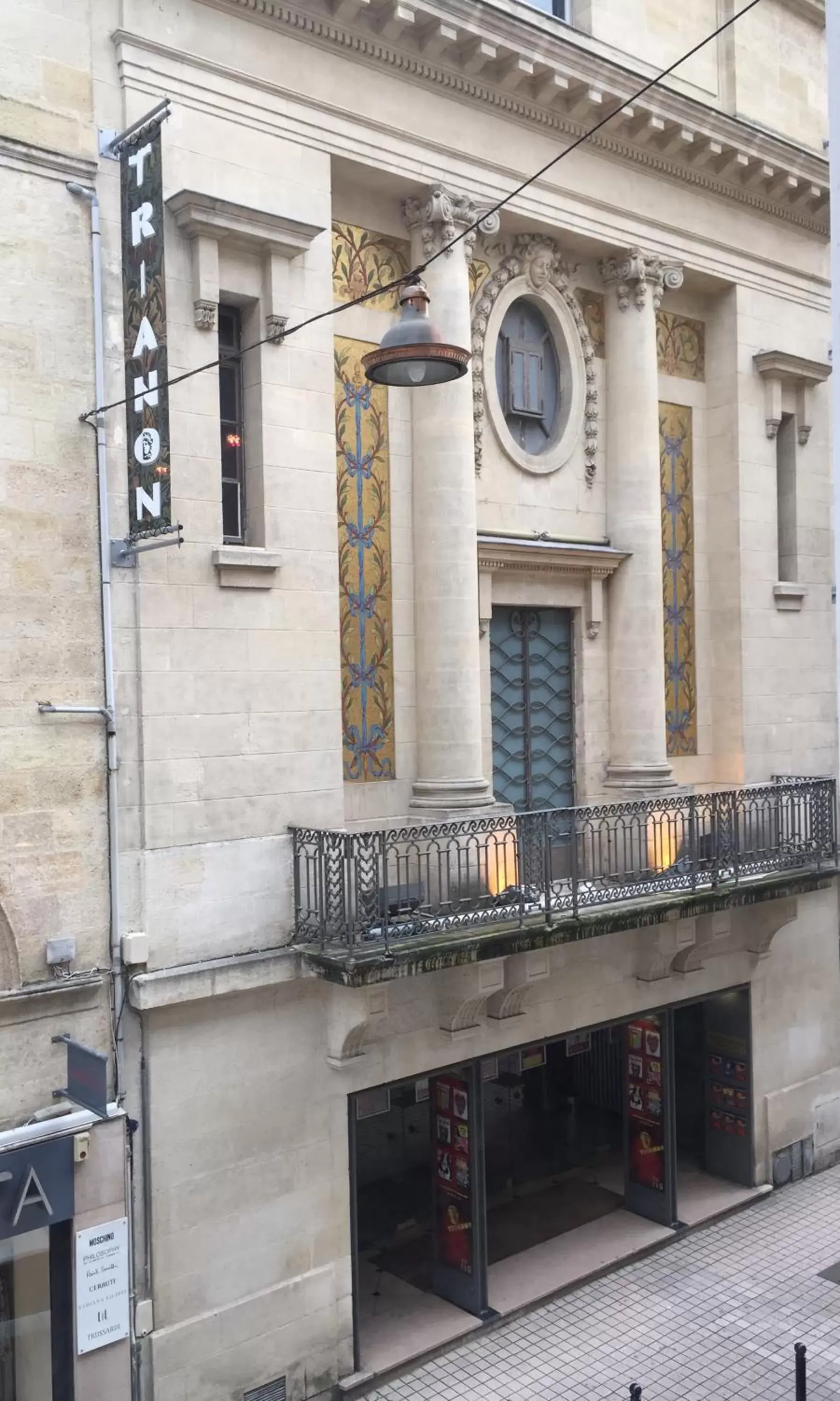 Street view, Property Building in Brit Hotel Des Grands Hommes - Bordeaux Centre