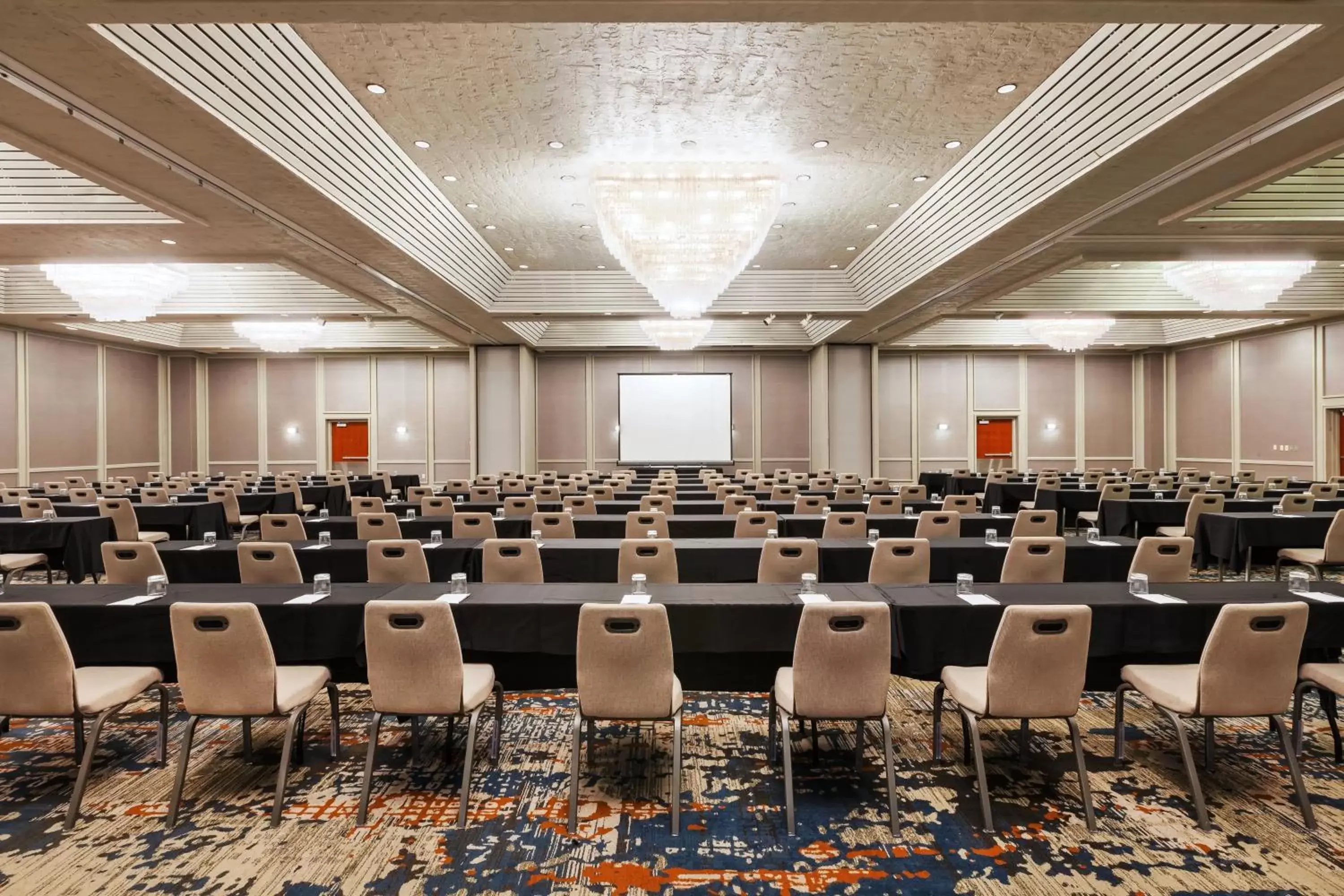 Banquet/Function facilities in Crowne Plaza Columbus North - Worthington, an IHG Hotel