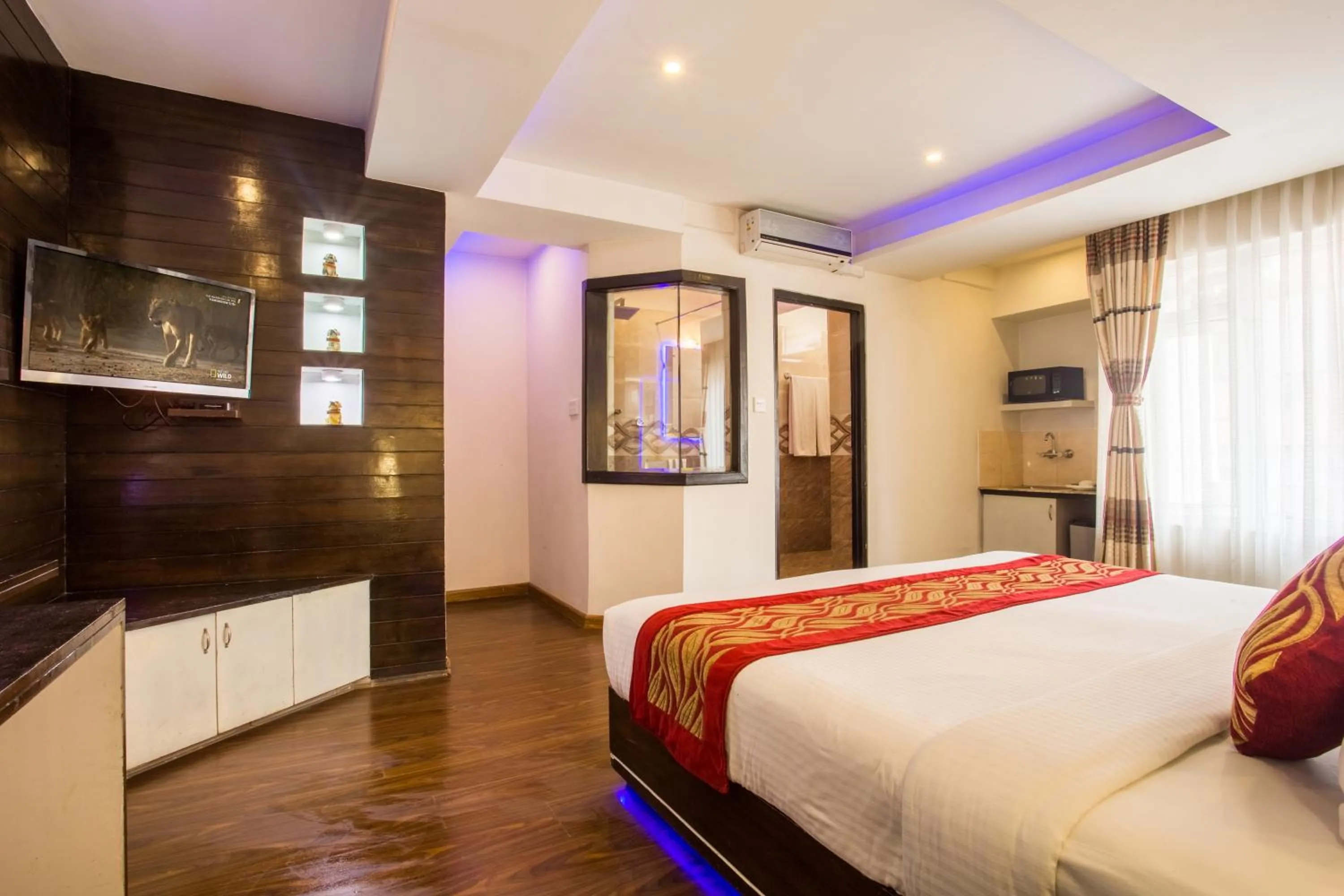 Photo of the whole room, Bed in Avataar Kathmandu Hotel
