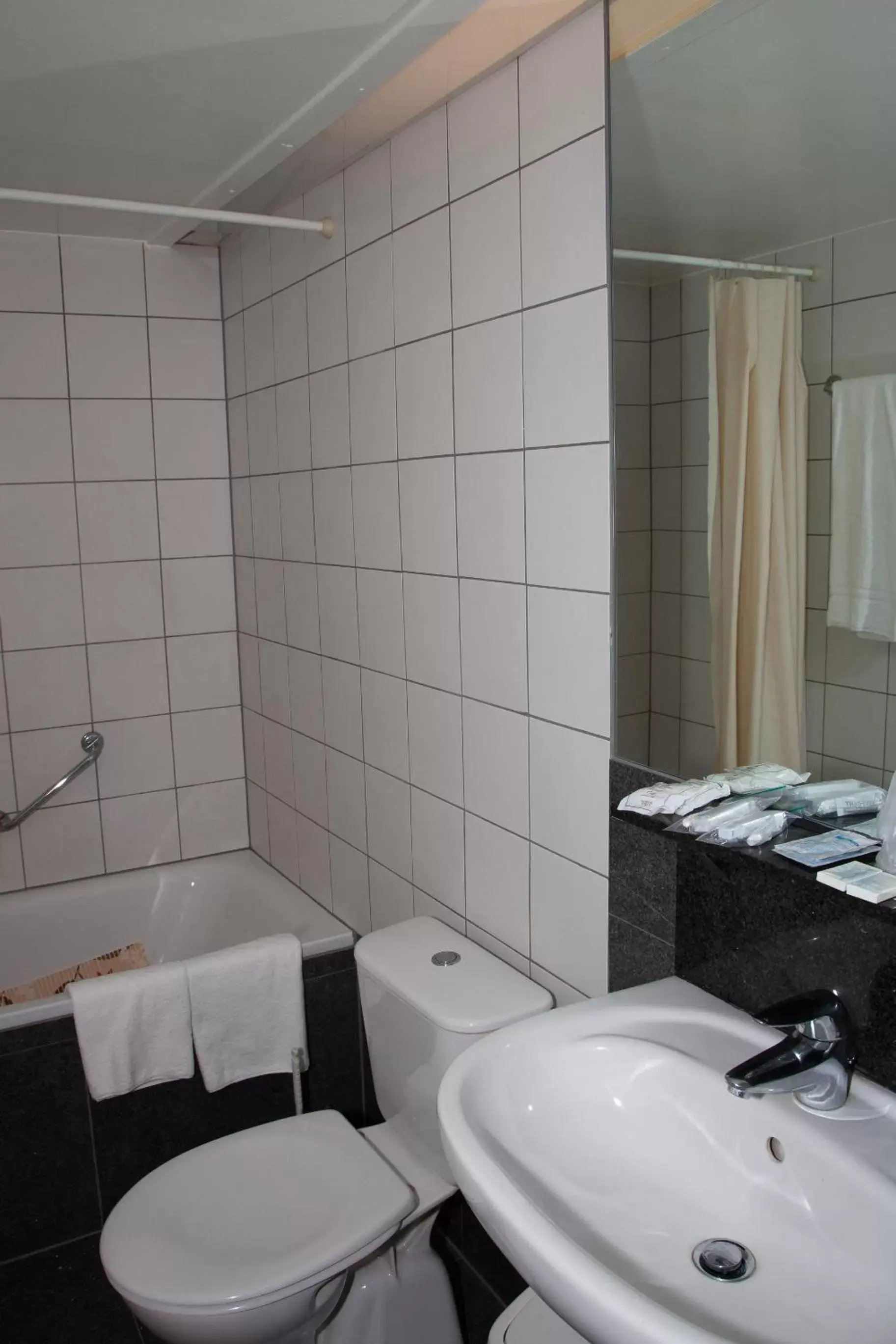 Bathroom in Hotel New Flanders