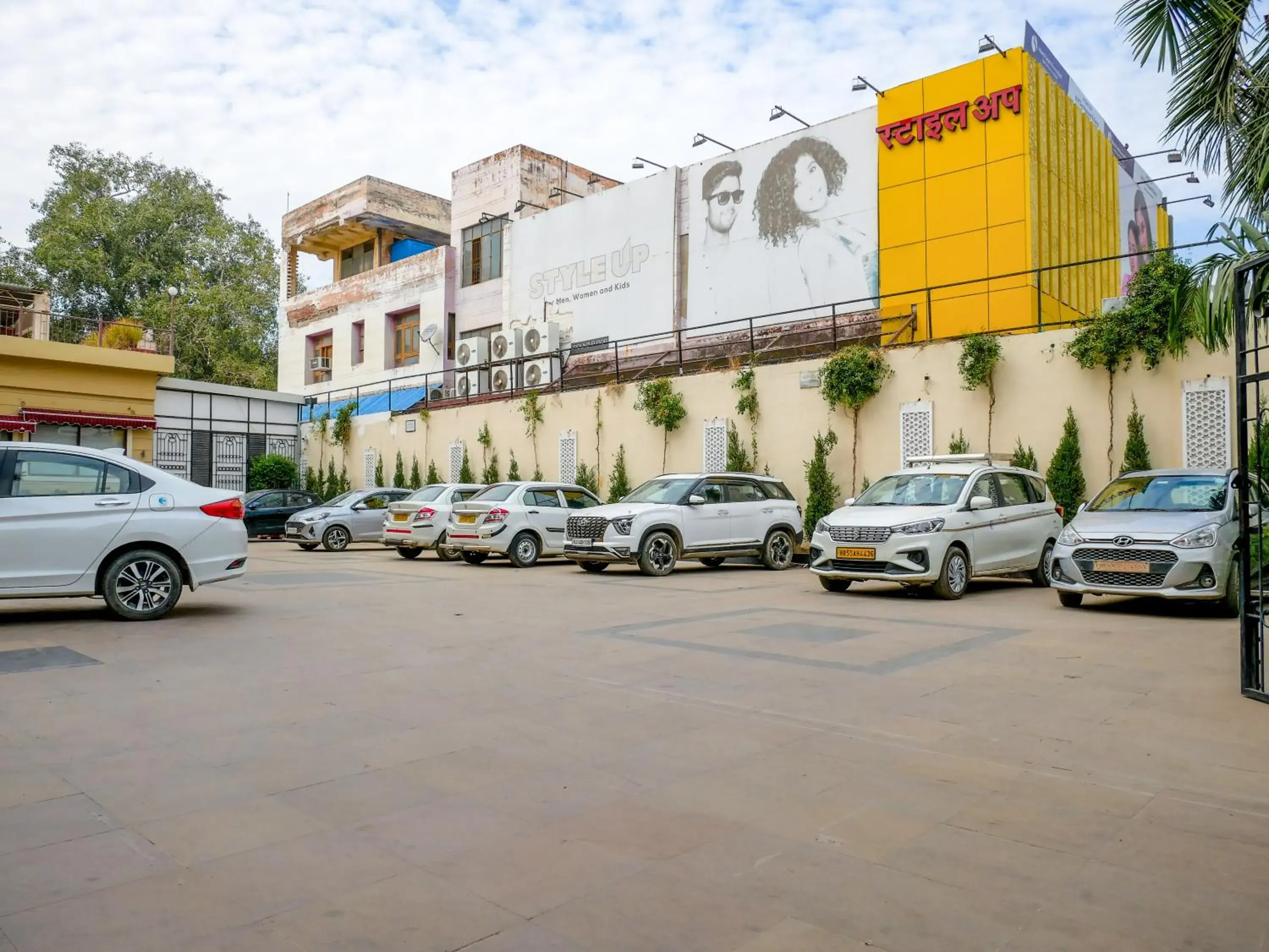 Parking, Property Building in Diamond Hotel