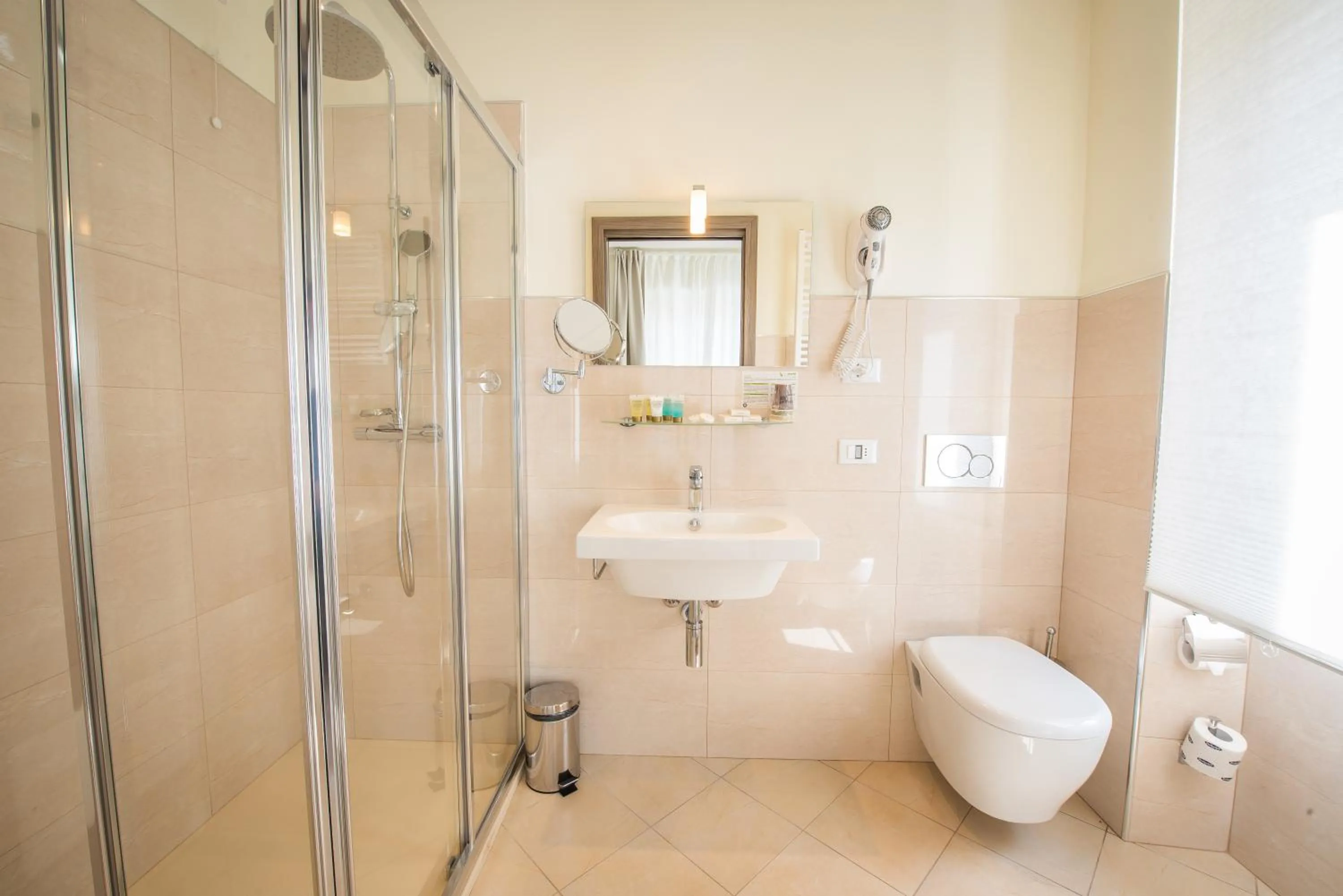 Bathroom in Hotel Rosa