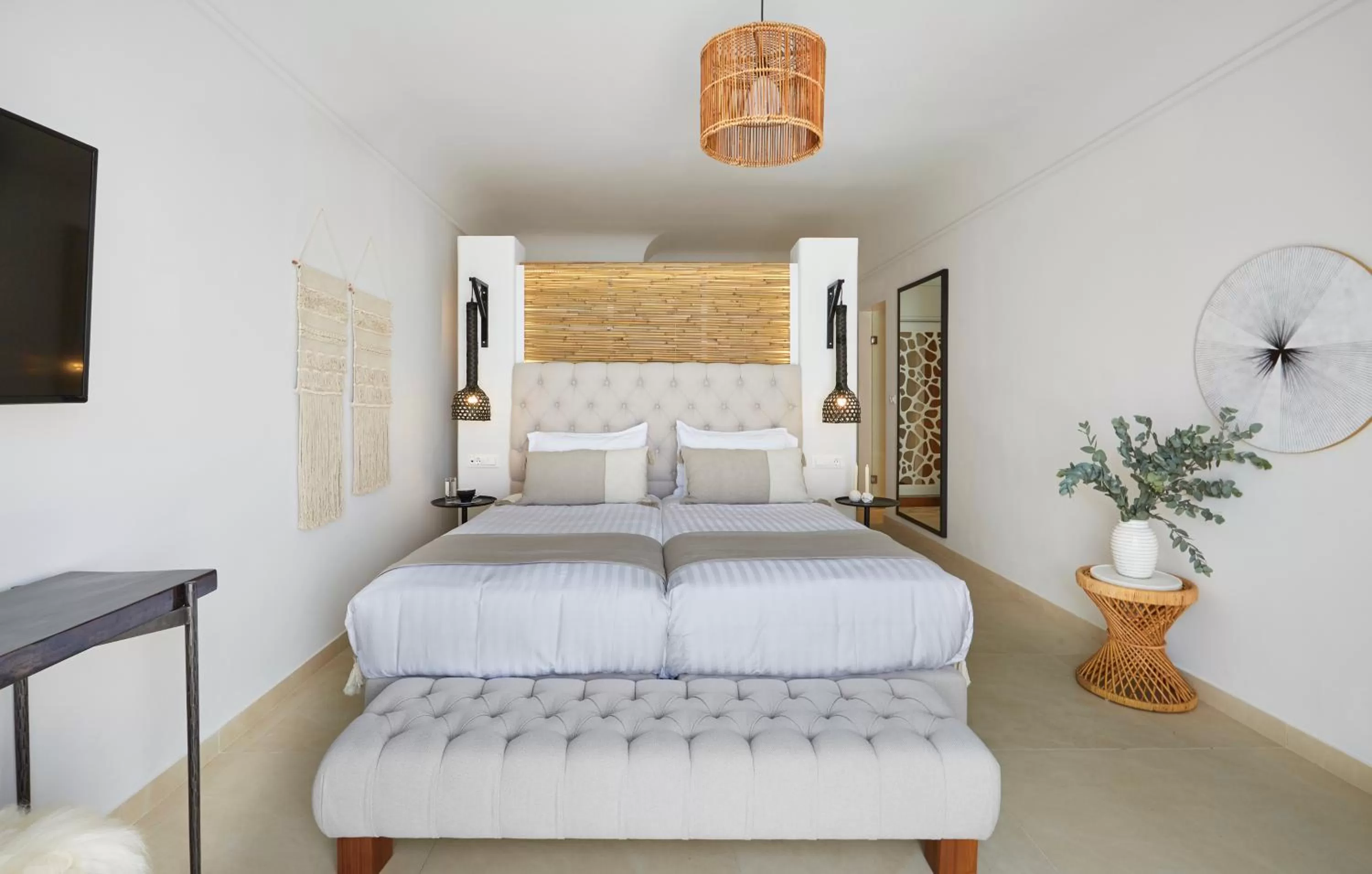 Time of day, Bed in Volcano View by Caldera Collection