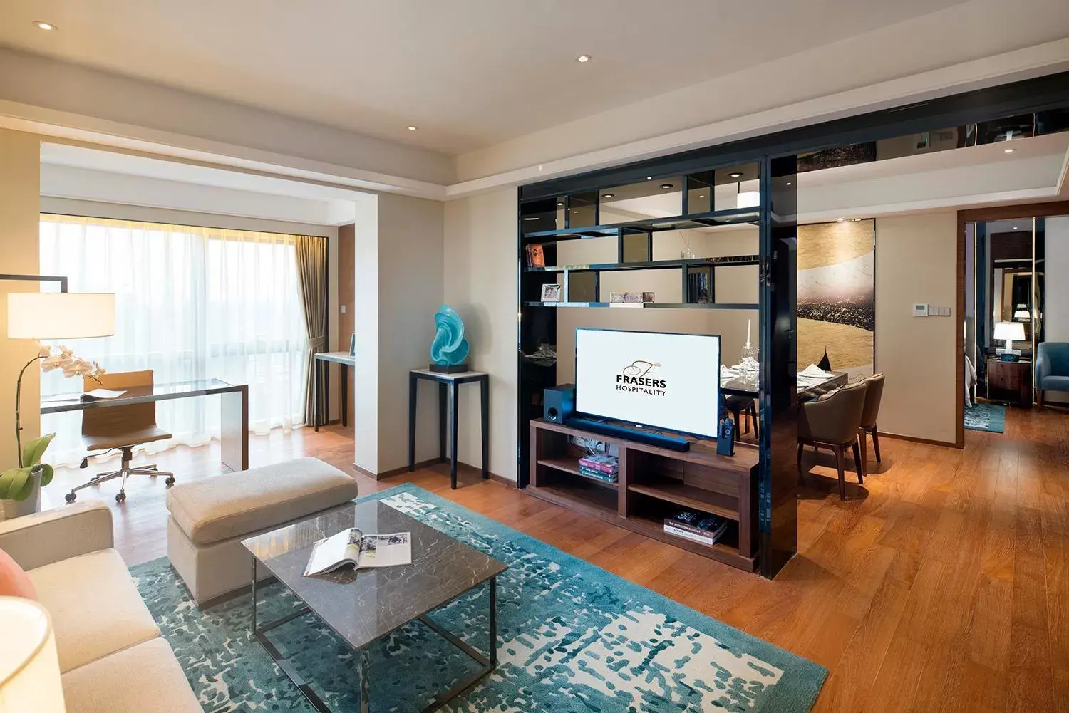 Living room, TV/Entertainment Center in Fraser Suites Shenzhen