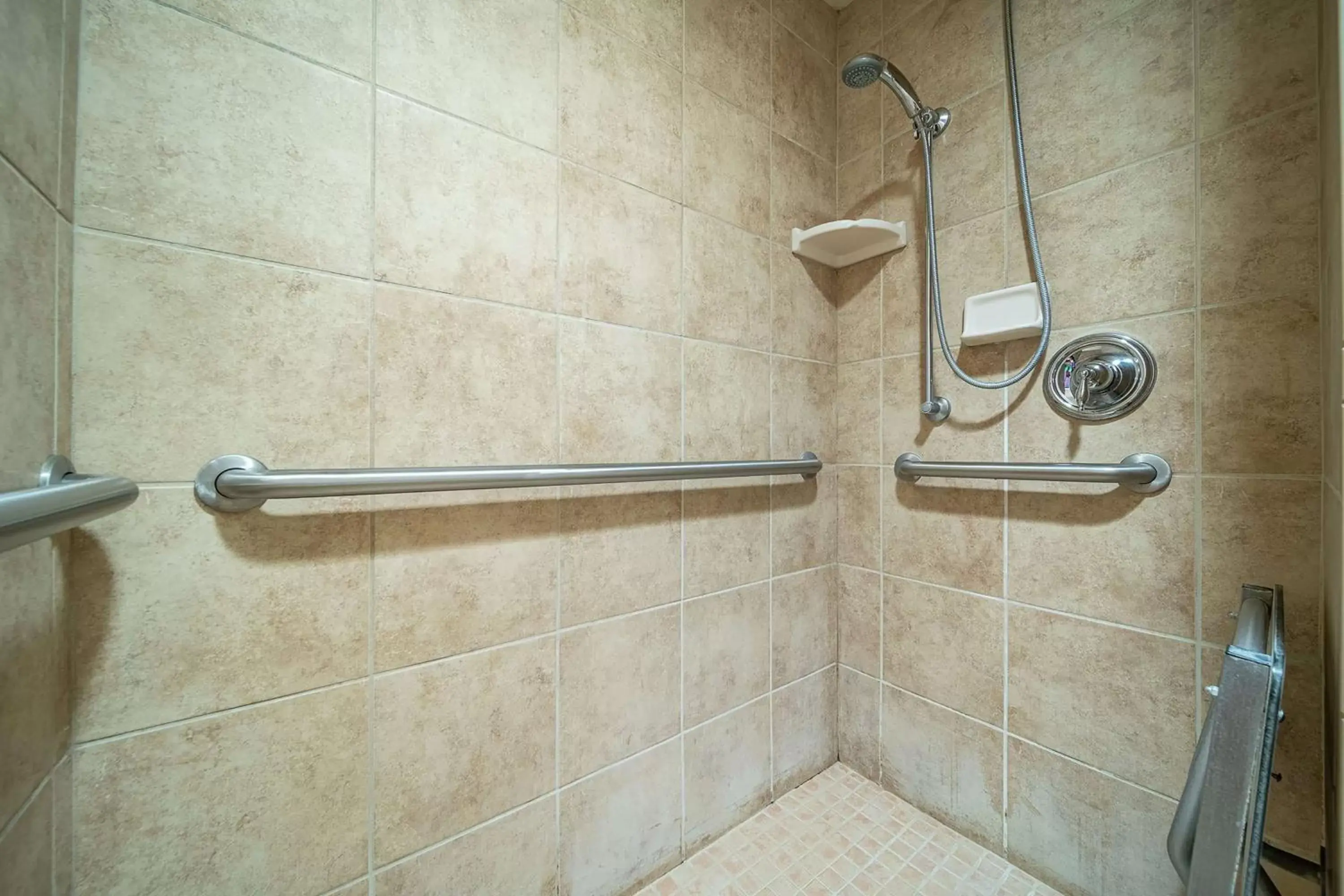 King Room - Disability Access in Hilton Garden Inn Kalispell King Room - Disability Access in Hilton Garden Inn Kalispell