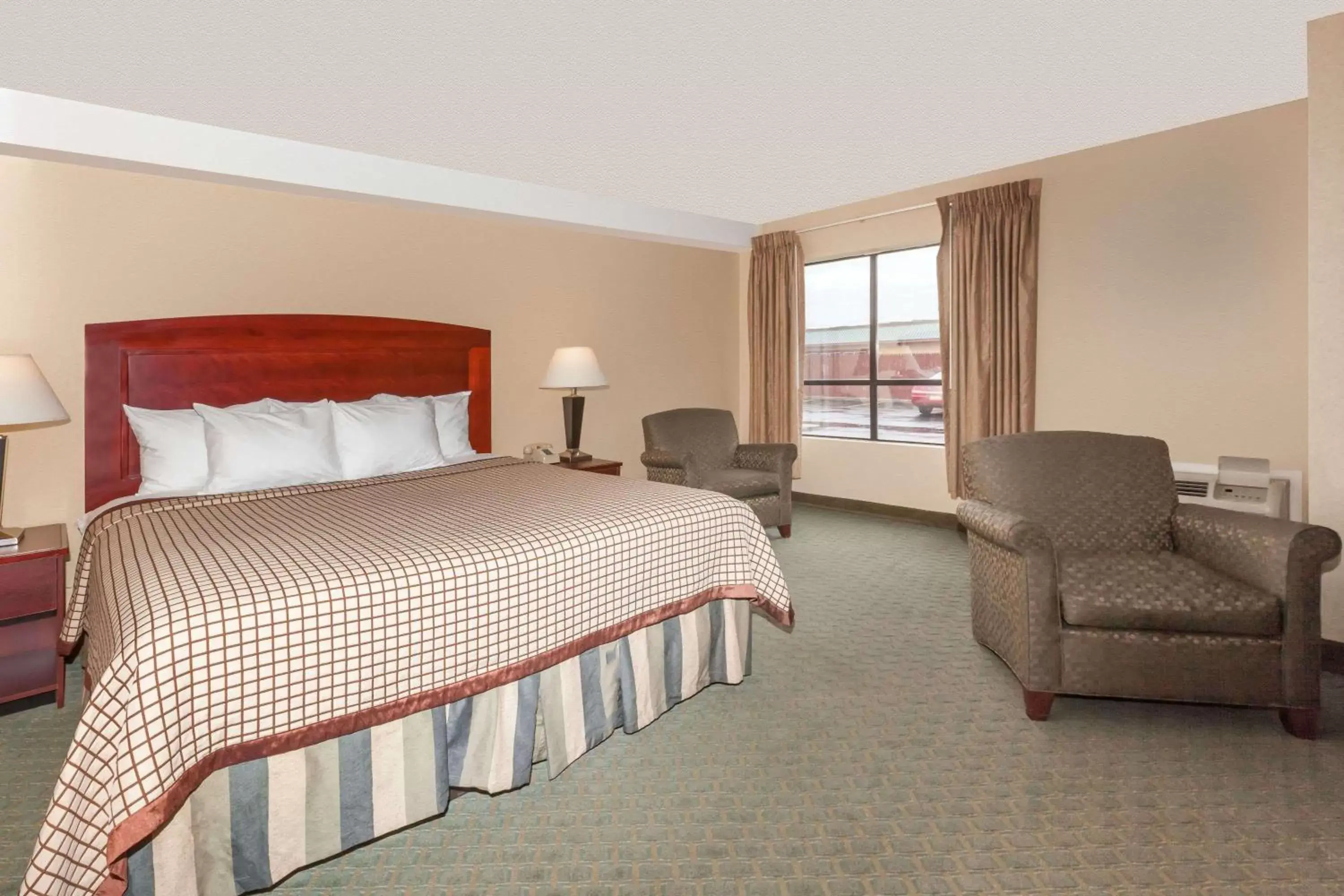 Photo of the whole room in Days Inn by Wyndham Utica
