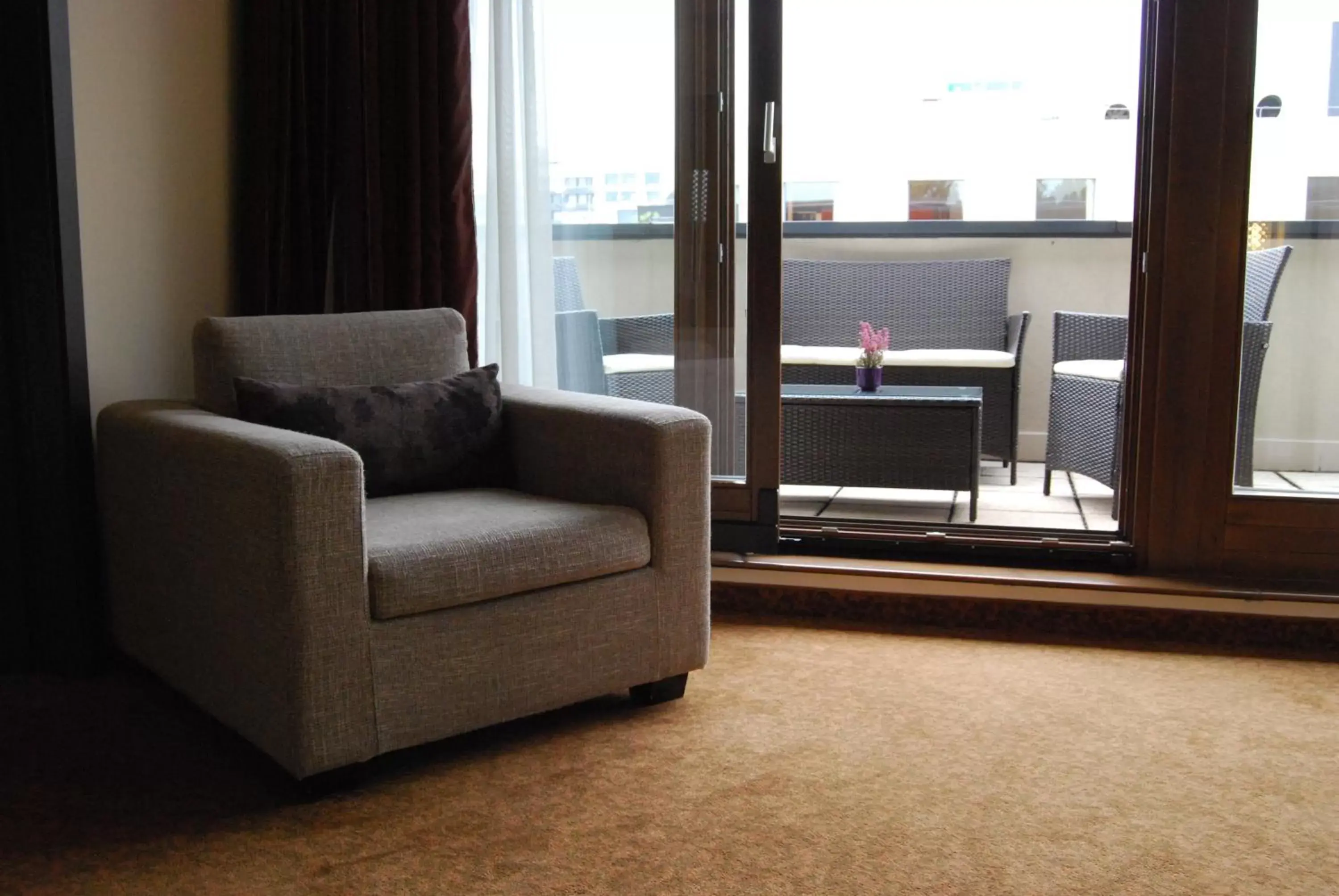 Seating Area in Hotel Regnum Residence