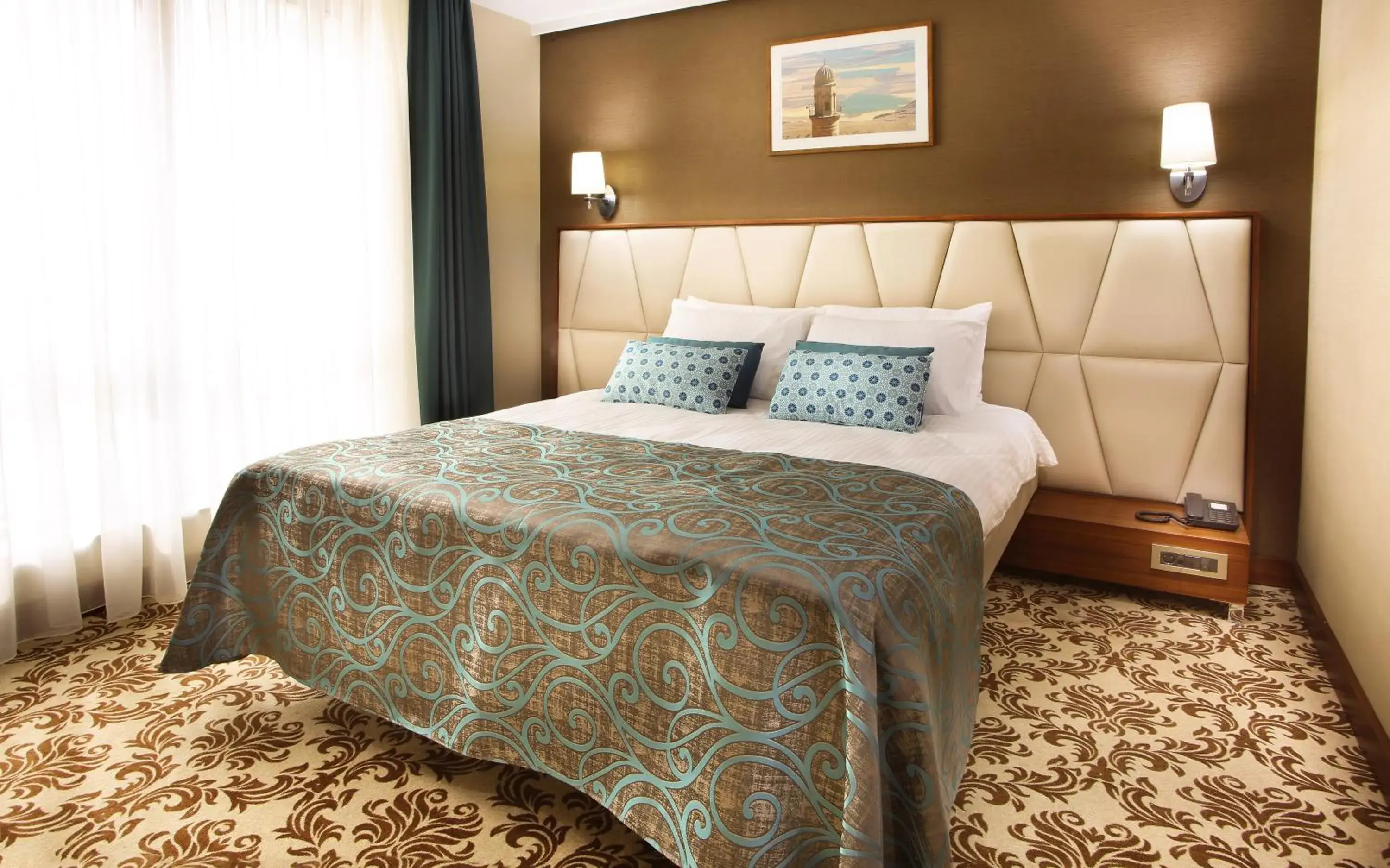 Bed in Mard-inn Hotel