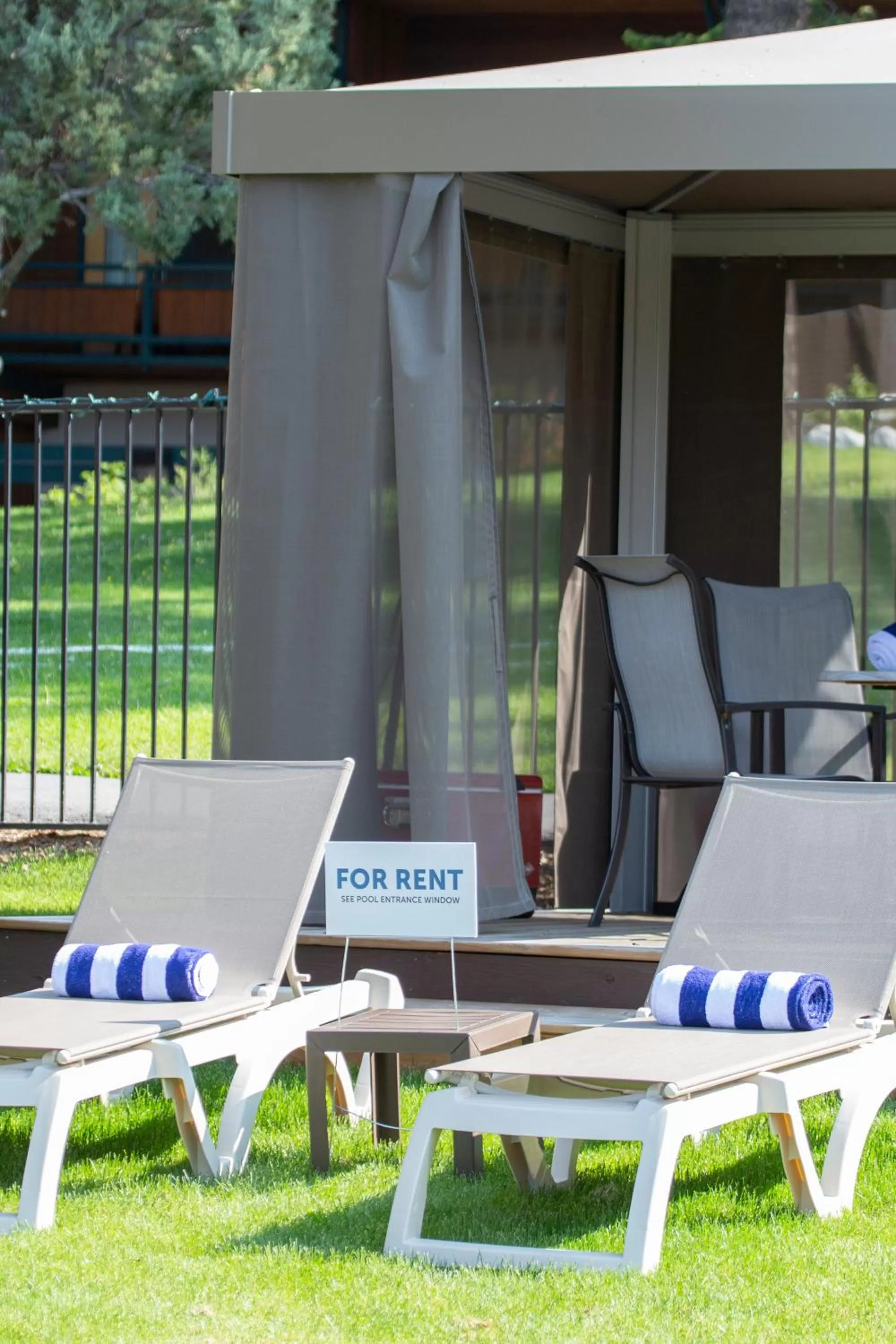 Swimming pool in Fairmont Hot Springs Resort