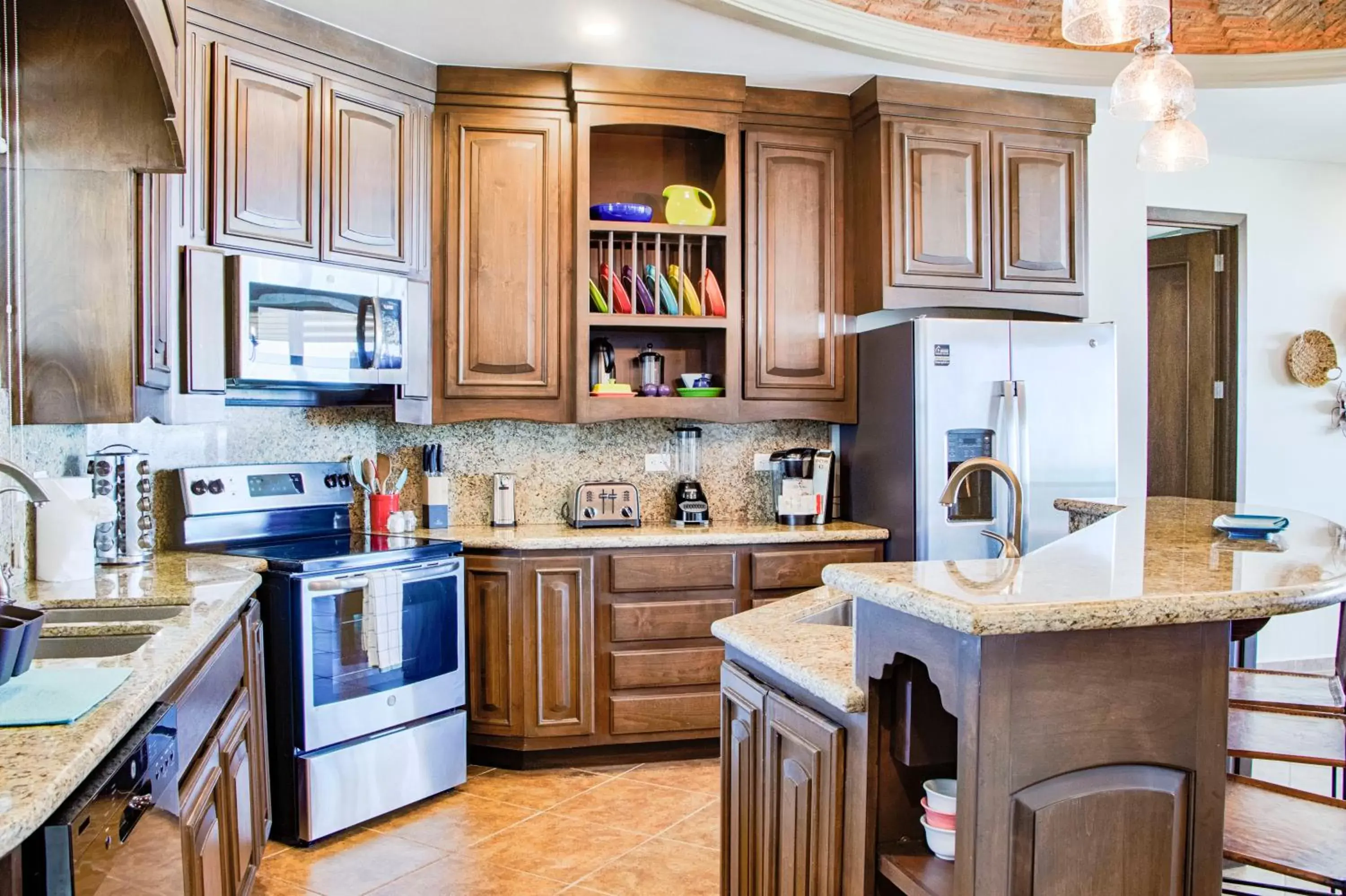 Kitchen/Kitchenette in Esmeralda Beach Resort