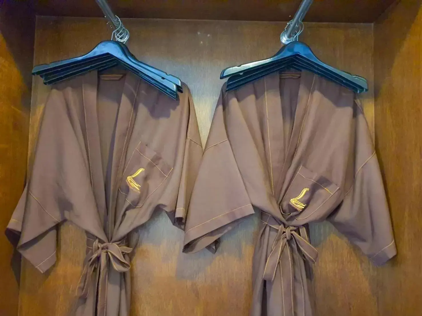 wardrobe in Goldenbell Hotel Chiangmai