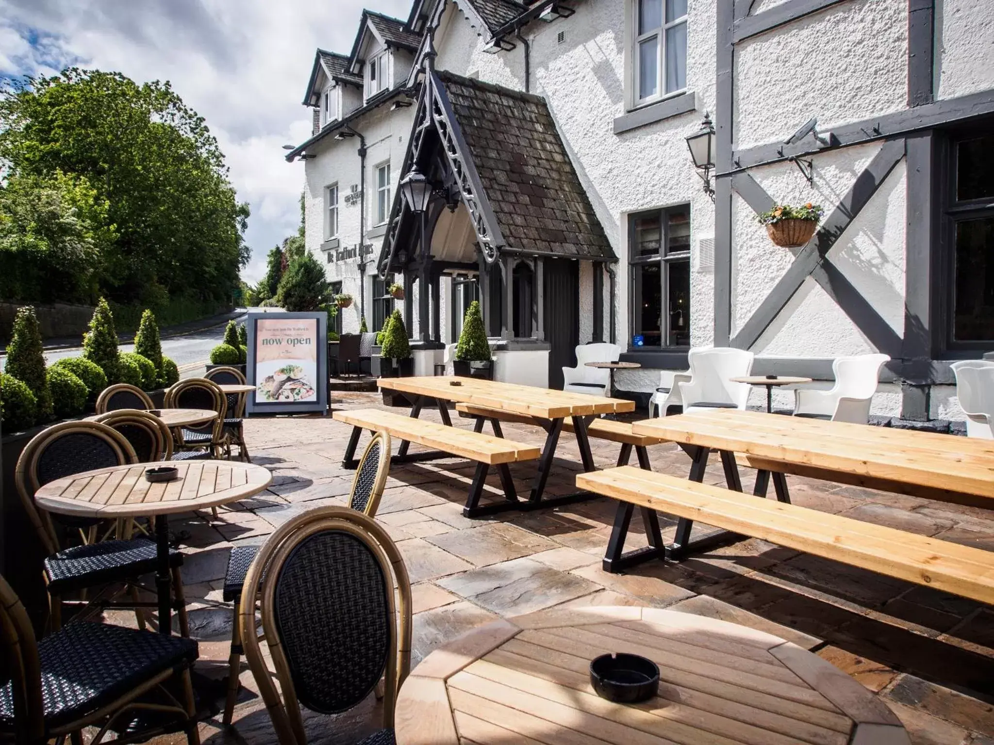 Patio in De Trafford Arms by Chef & Brewer Collection