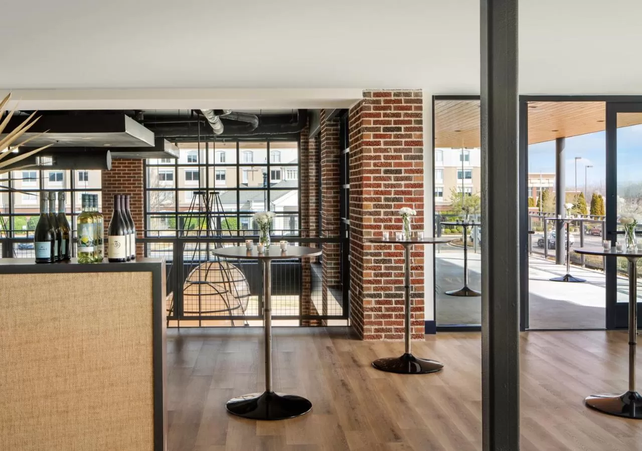 Meeting/conference room in Hotel Tupelo, a Wyndham Hotel