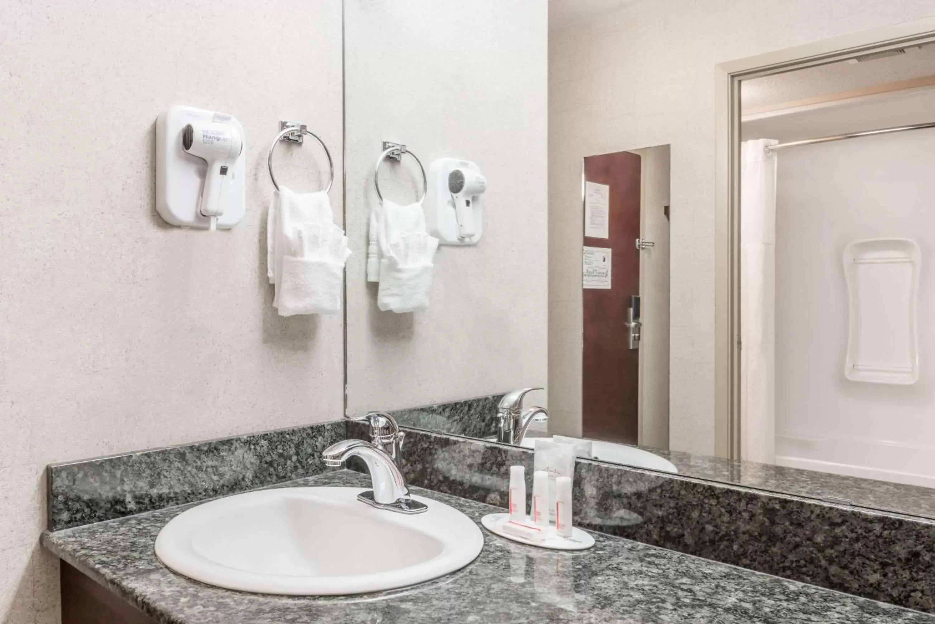 Bathroom in Super 8 by Wyndham Red Deer City Centre