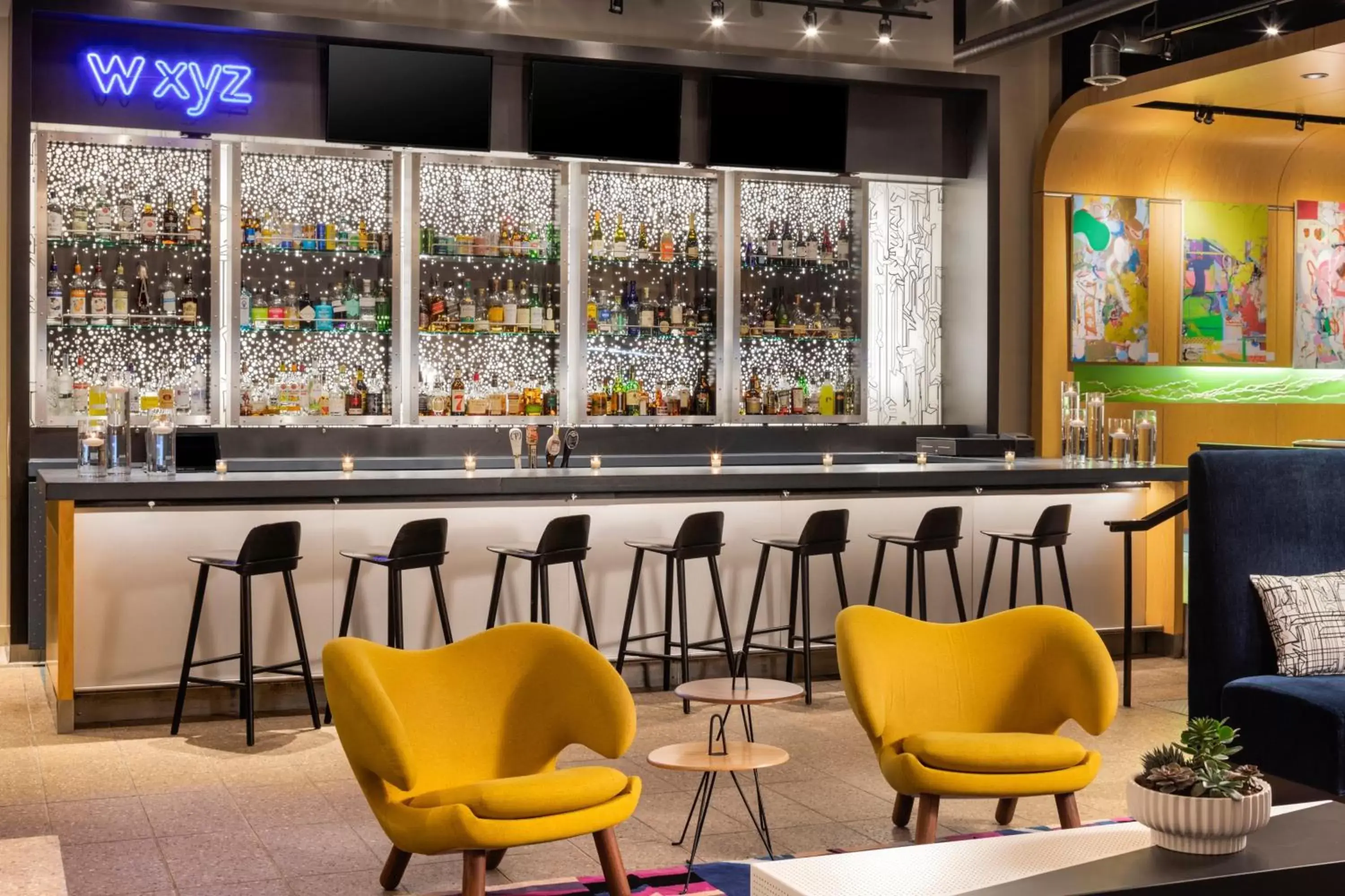 Restaurant/places to eat, Lounge/Bar in Aloft Minneapolis