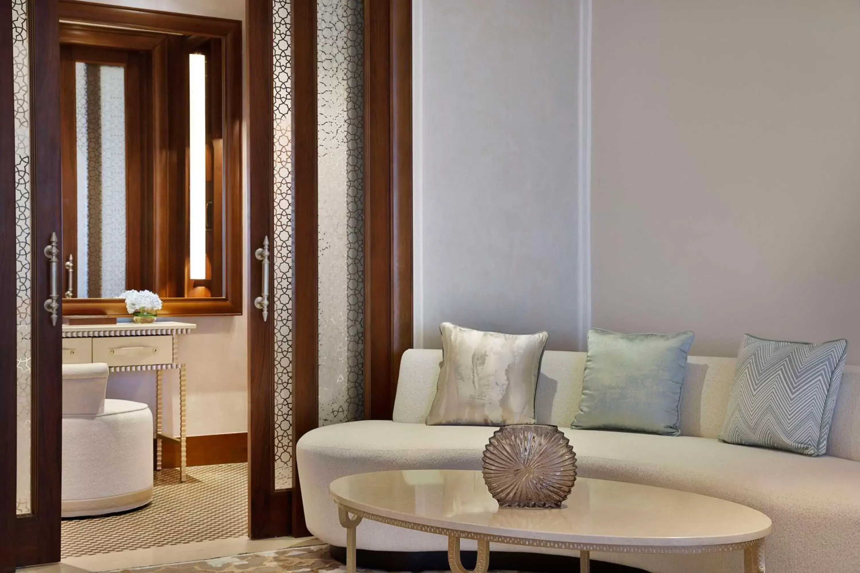 Living room, Bathroom in Waldorf Astoria Ras Al Khaimah