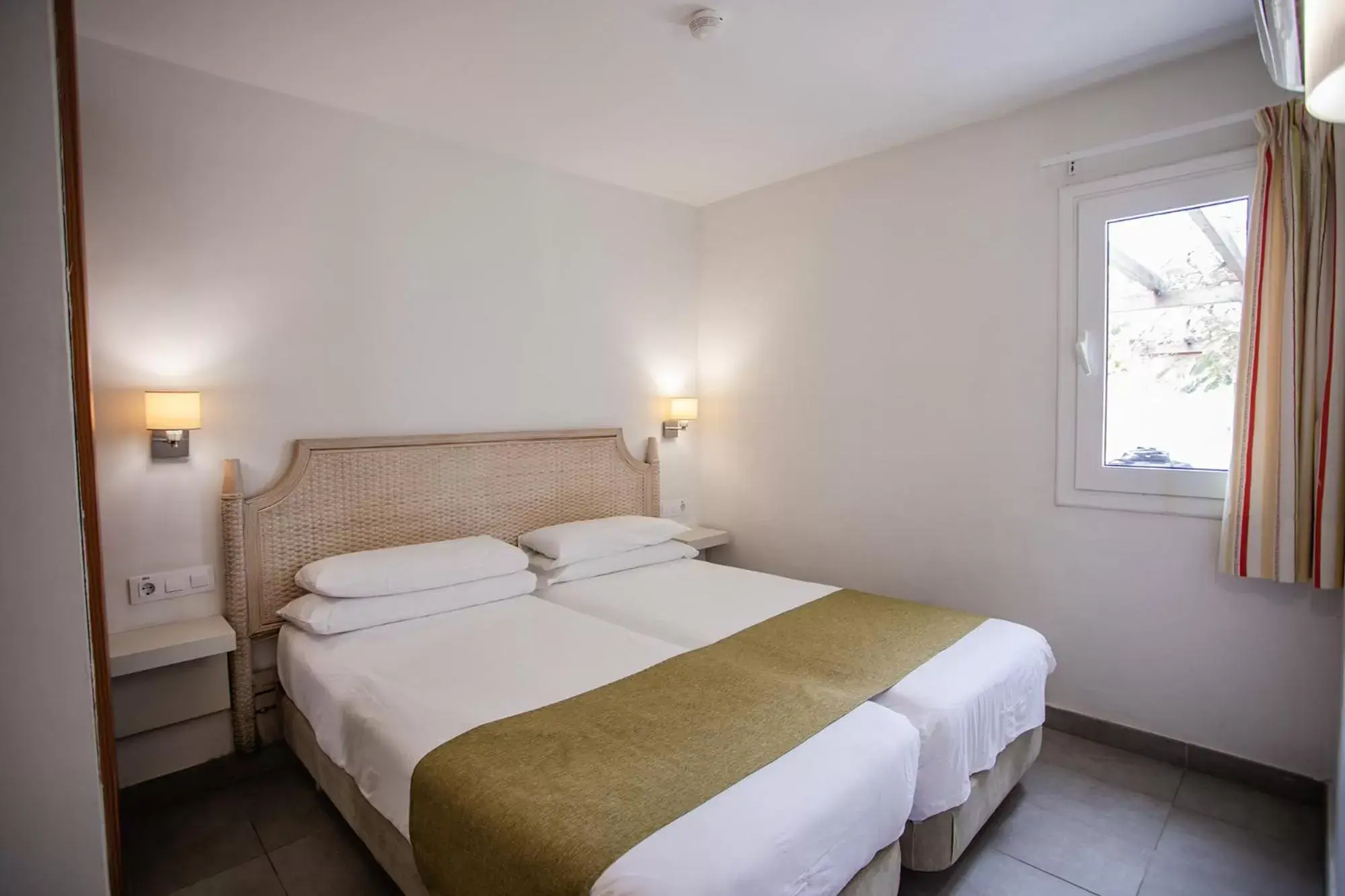 Classic One-Bedroom Bungalow Pool Side (1 Adult + 1 Child) - single occupancy in Caybeach Princess Classic One-Bedroom Bungalow Pool Side (1 Adult + 1 Child) - single occupancy in Caybeach Princess