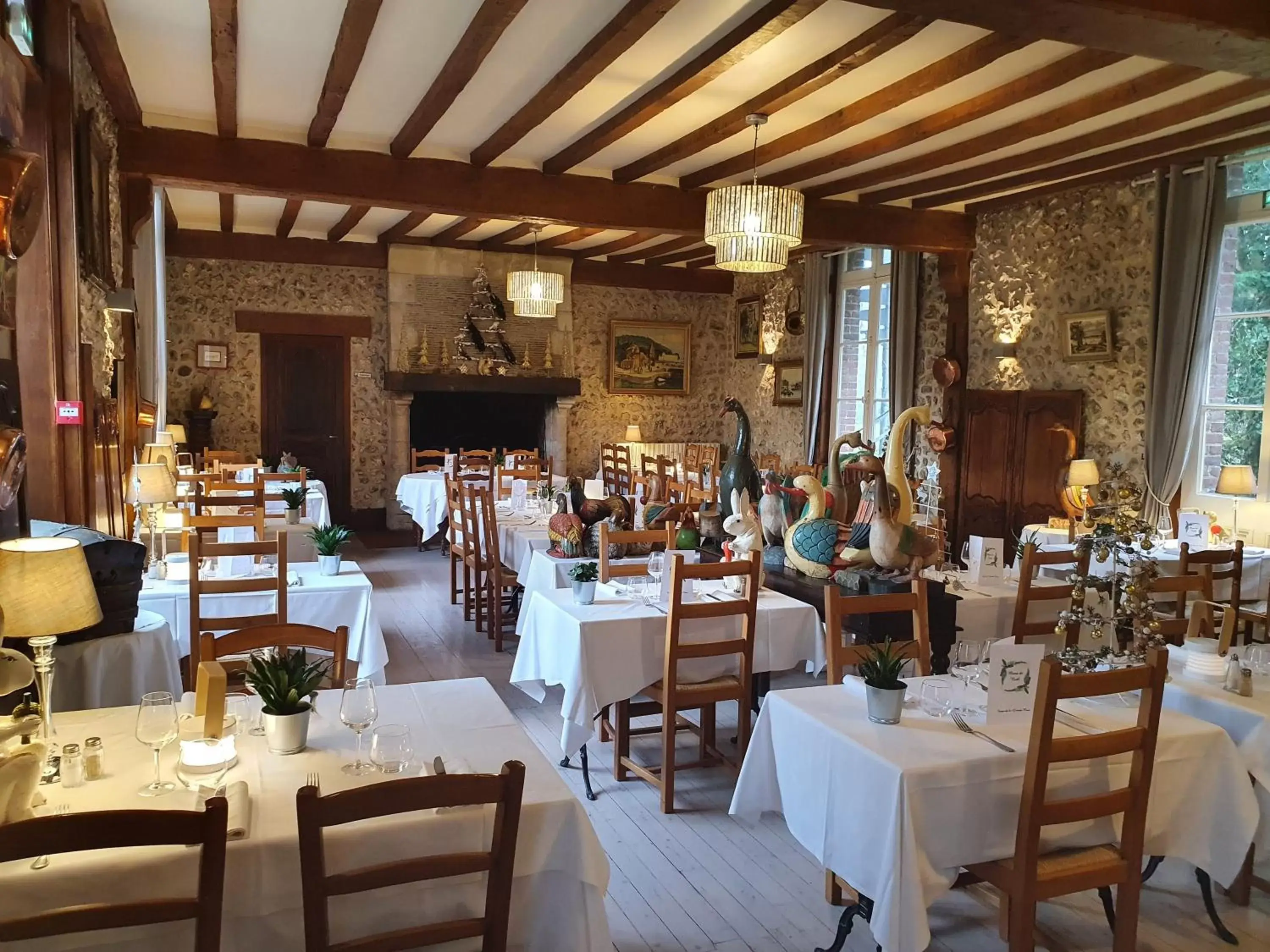 Restaurant/Places to Eat in Ferme de la Grande Cour