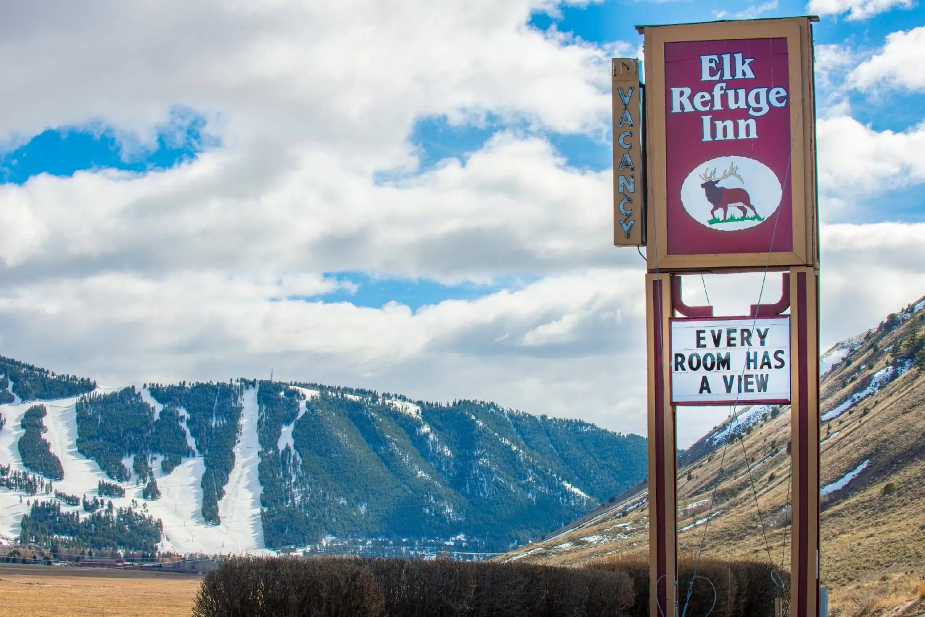 Property logo or sign in Elk Refuge Inn