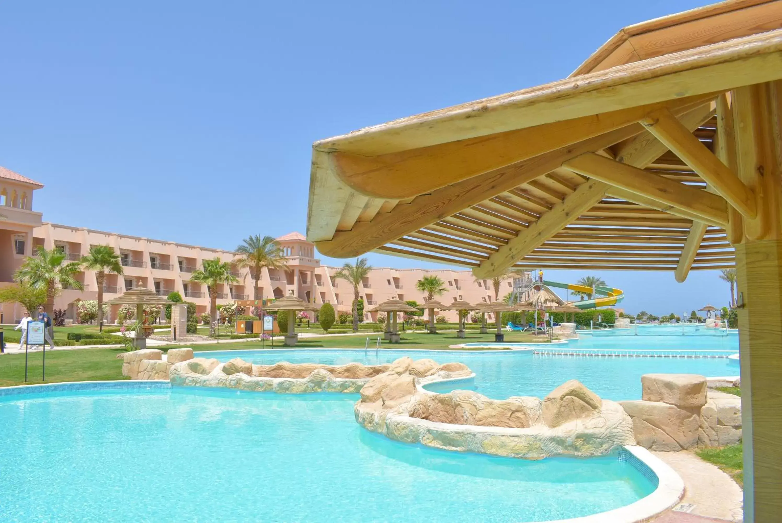 Swimming Pool in Jasmine Palace Resort