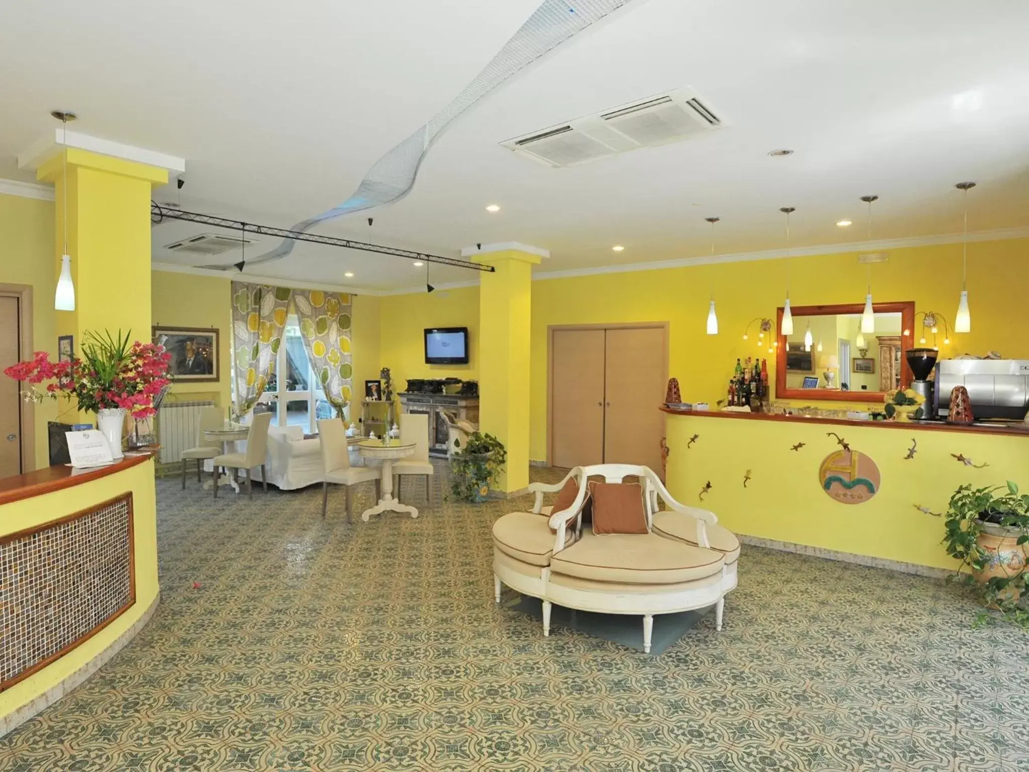 Lobby or reception in Hotel Miramare