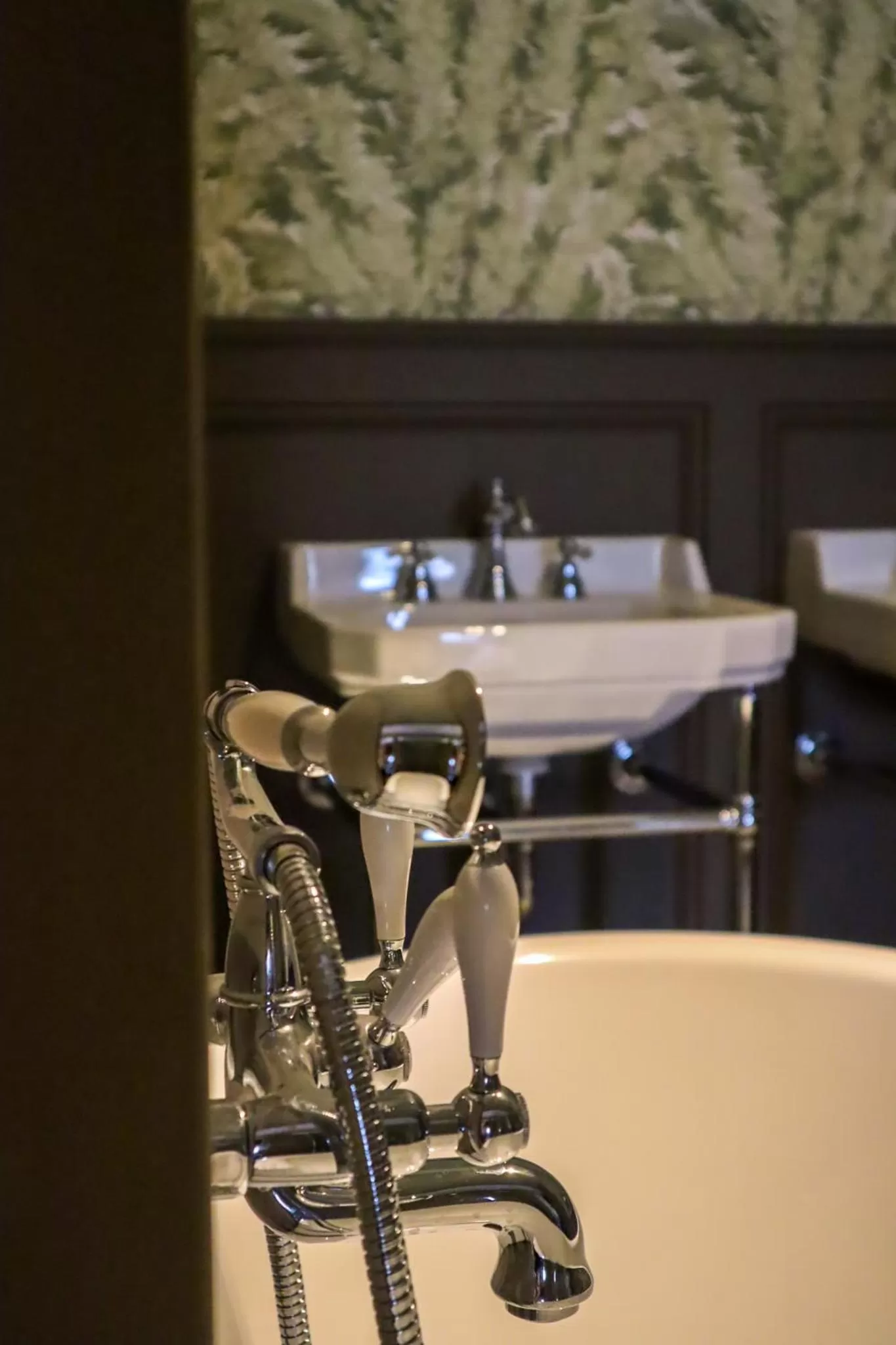 Bathroom in Bayard Bellecour