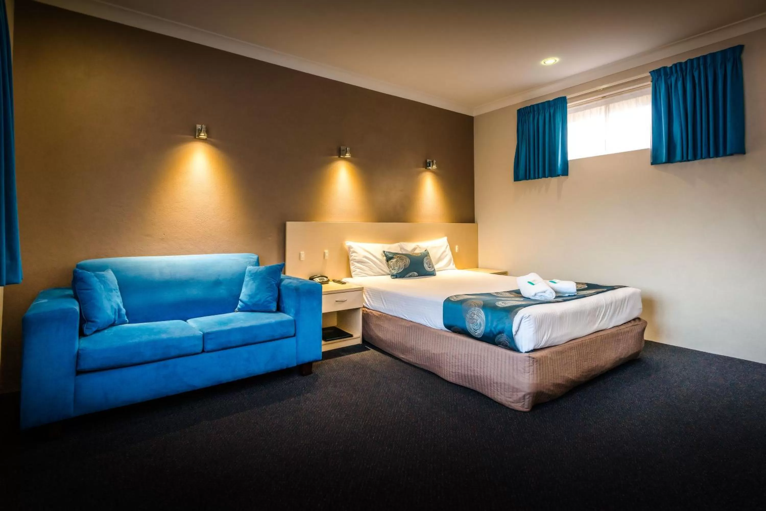 Day, Bed in Park Beach Resort Motel