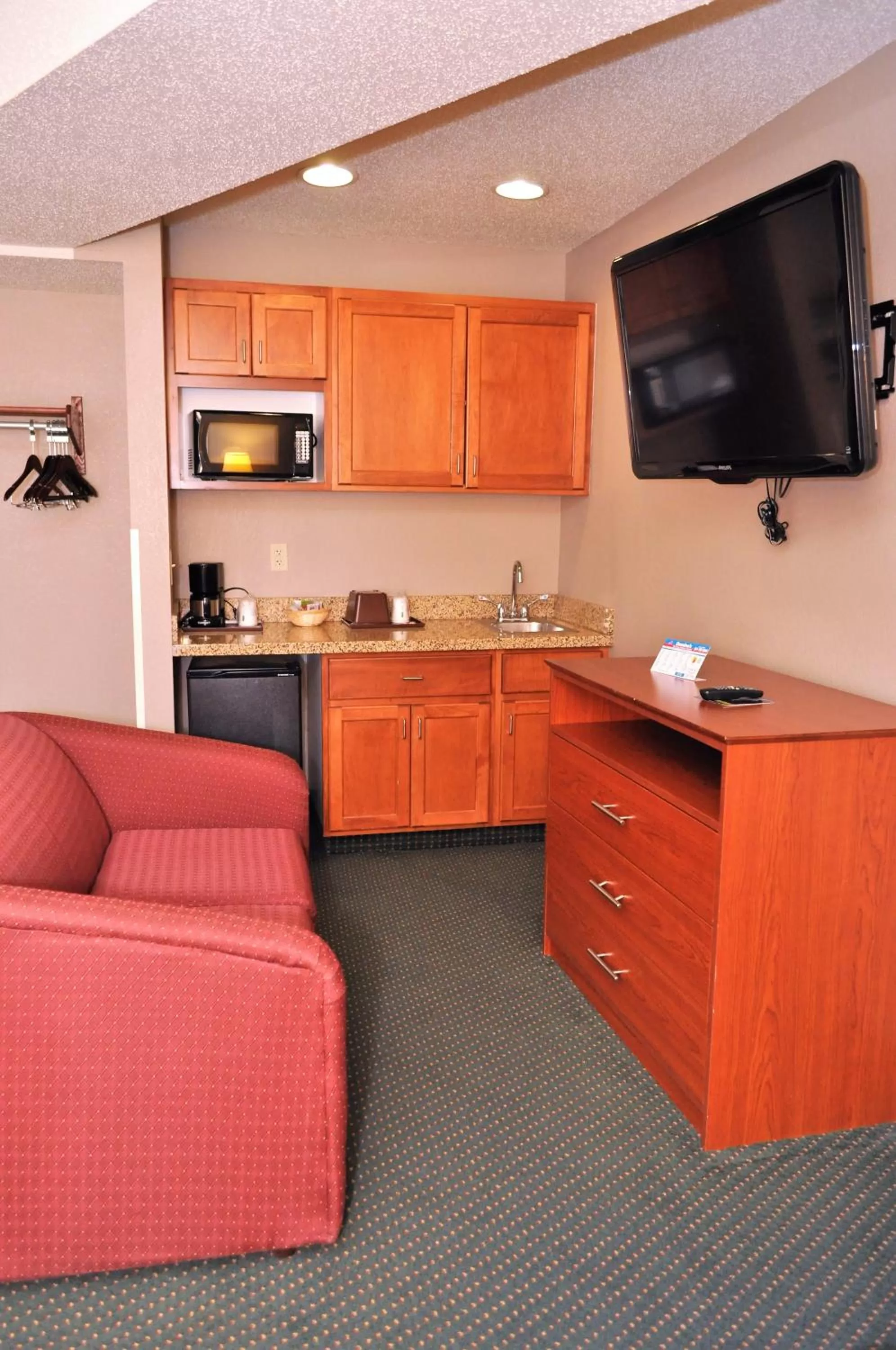 Super 8 by Wyndham Clearfield