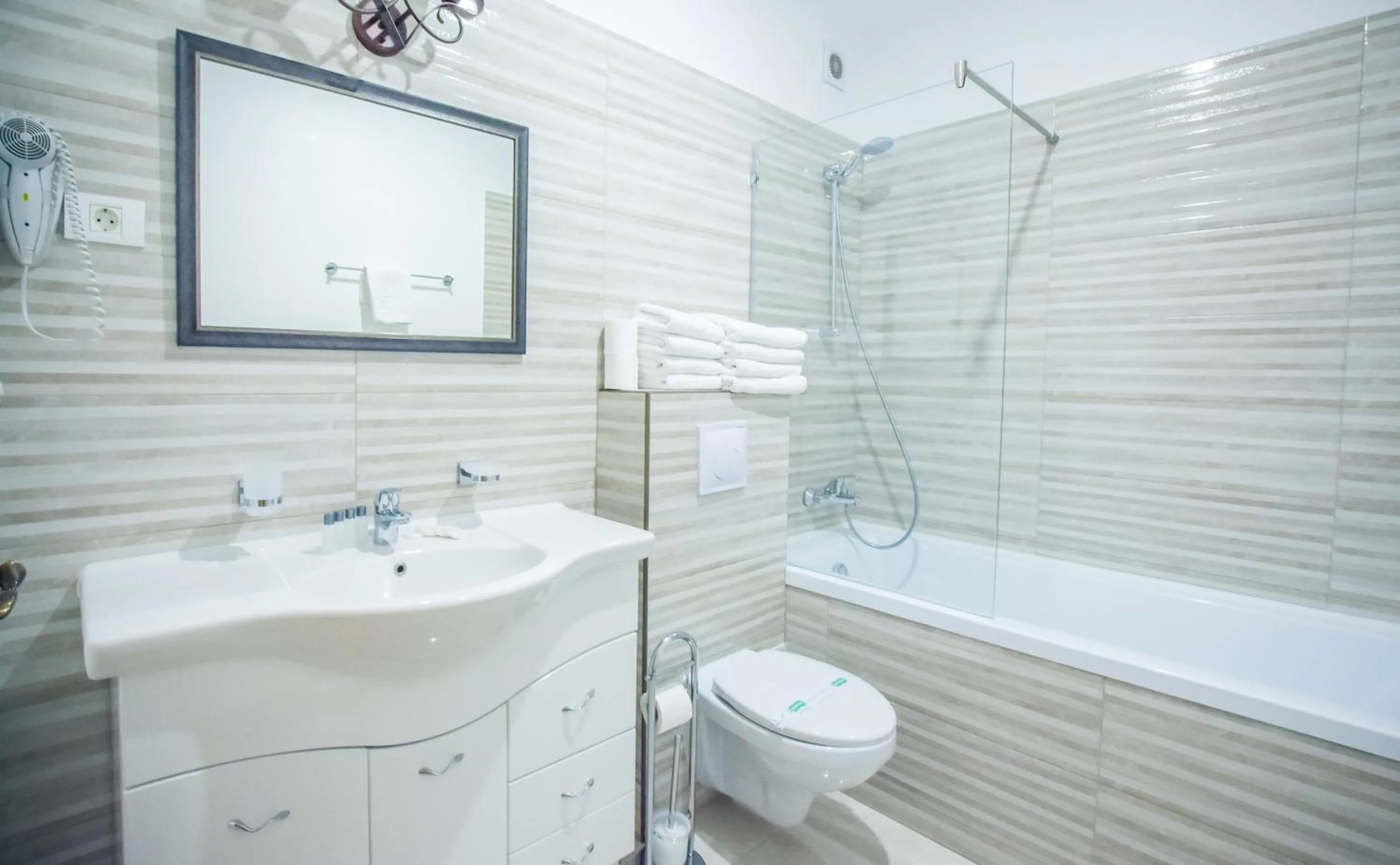 Bathroom in Safrano Palace