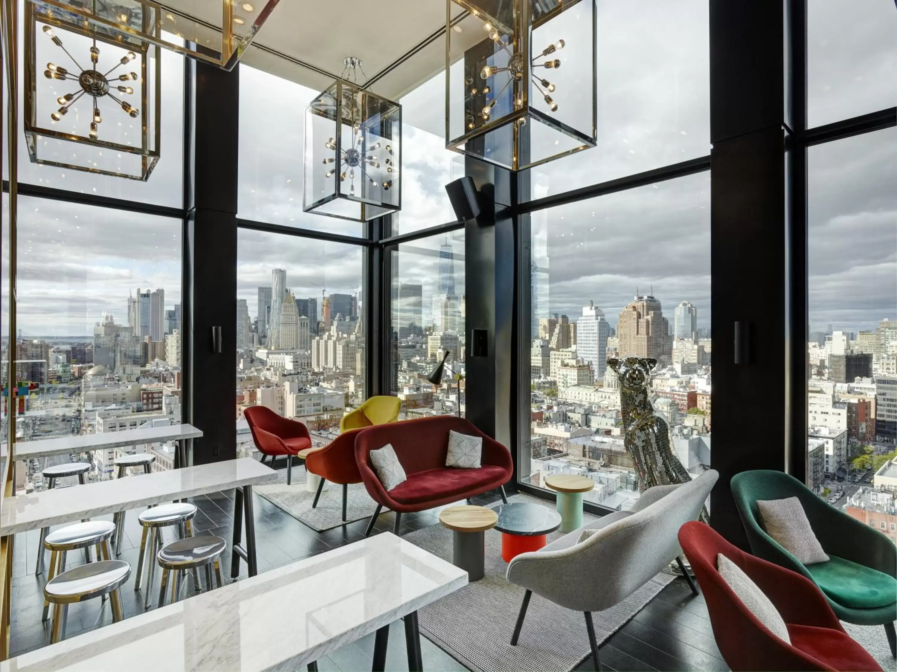 Lounge or bar in citizenM New York Bowery