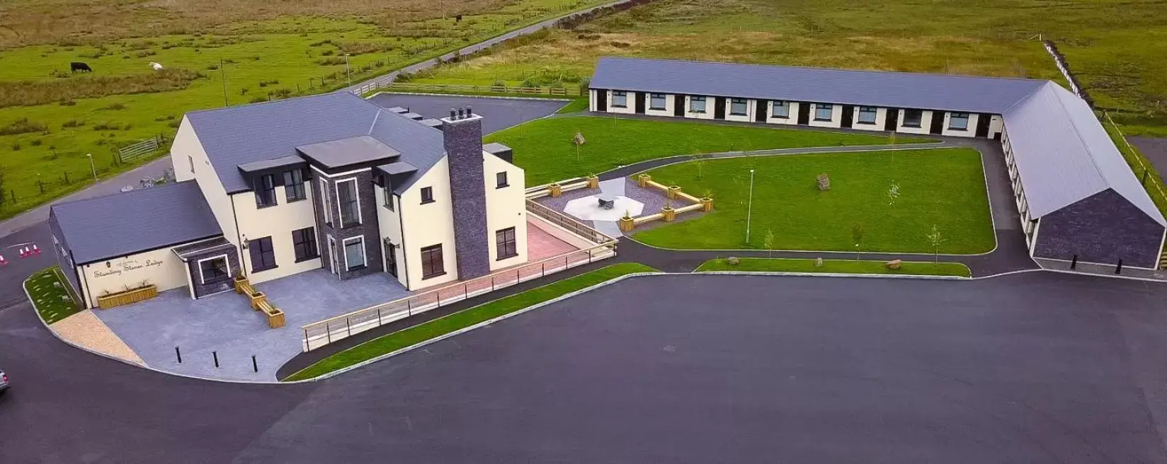 Bird's-eye View in Standing Stones Lodge