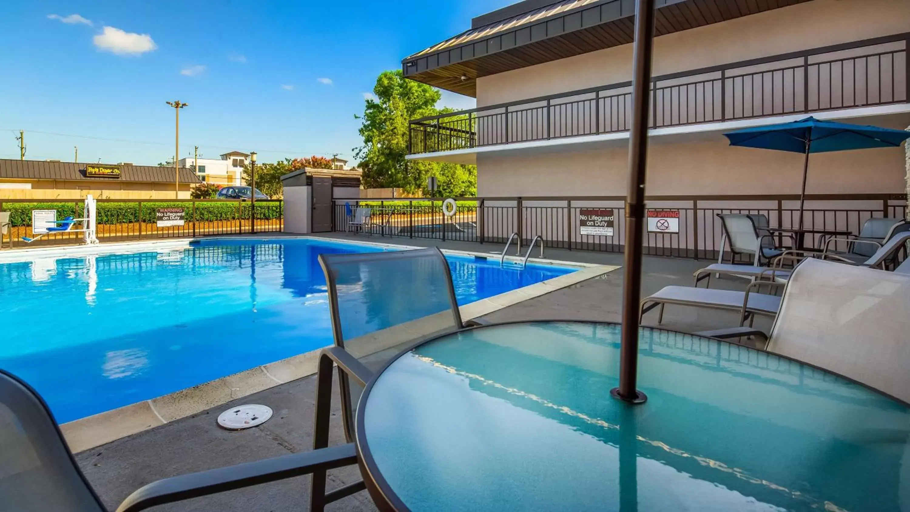 On site, Swimming Pool in Best Western Center Inn