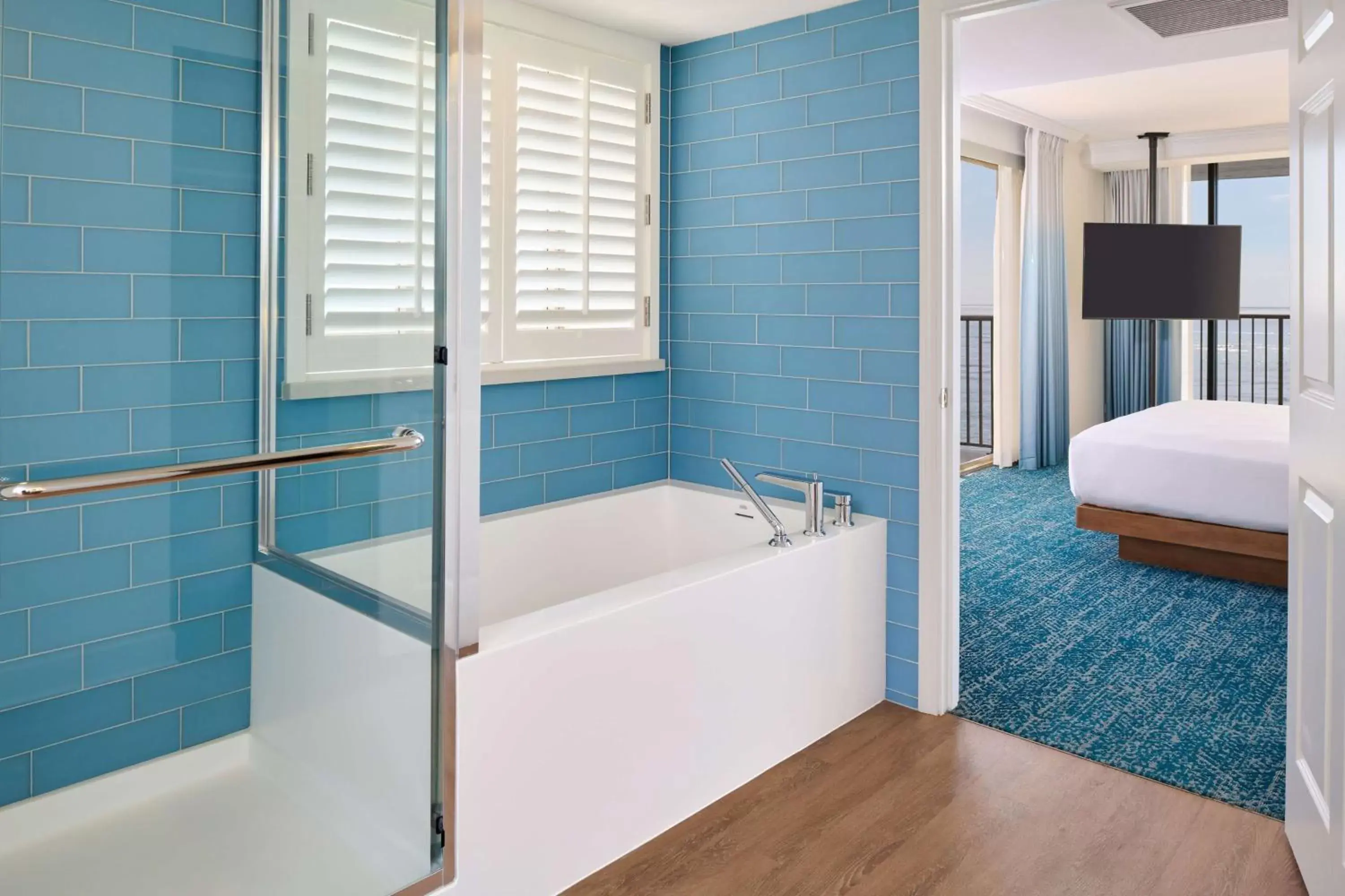 Bathroom in OUTRIGGER Reef Waikiki Beach Resort