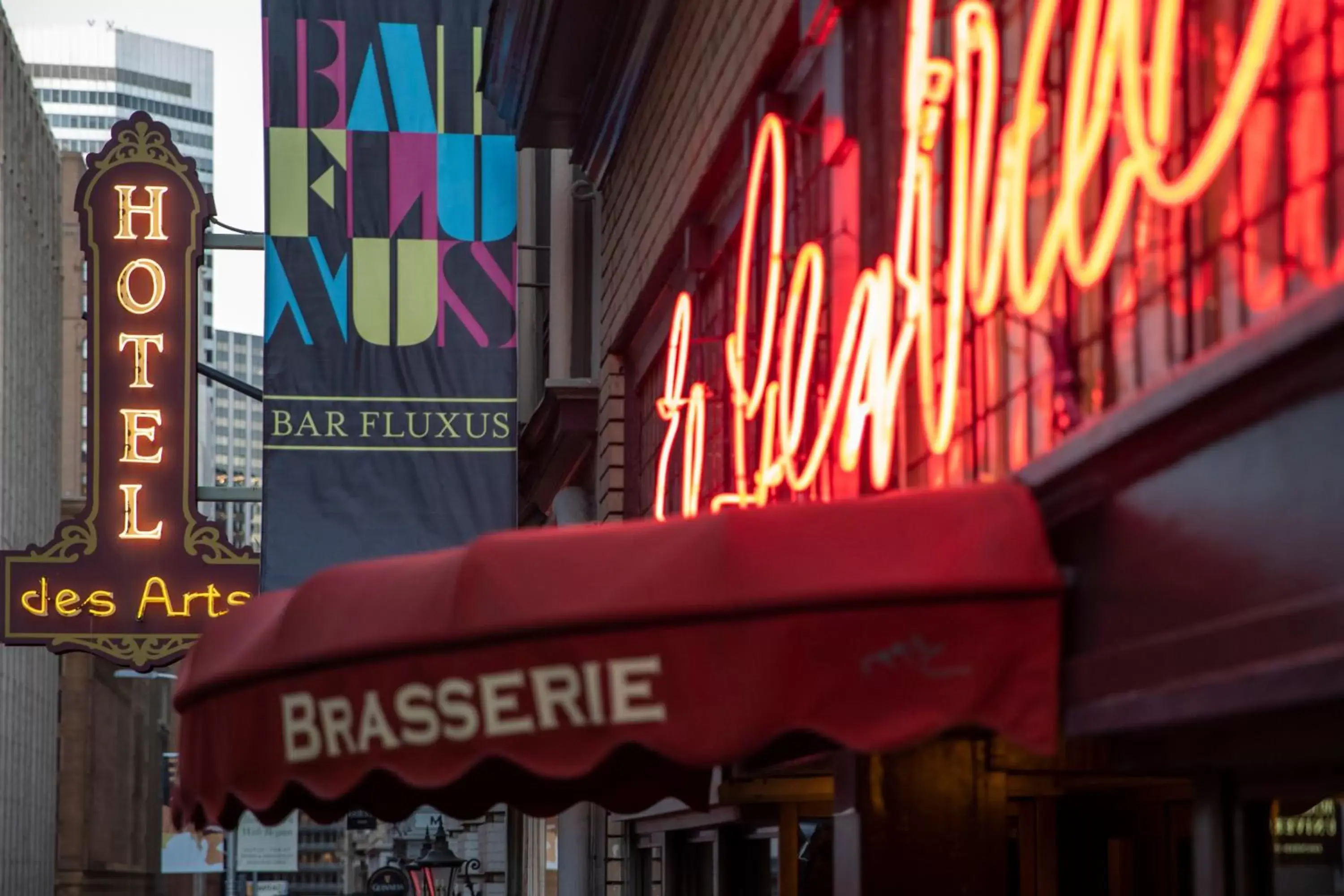 Property building in Hotel Des Arts Property building in Hotel Des Arts