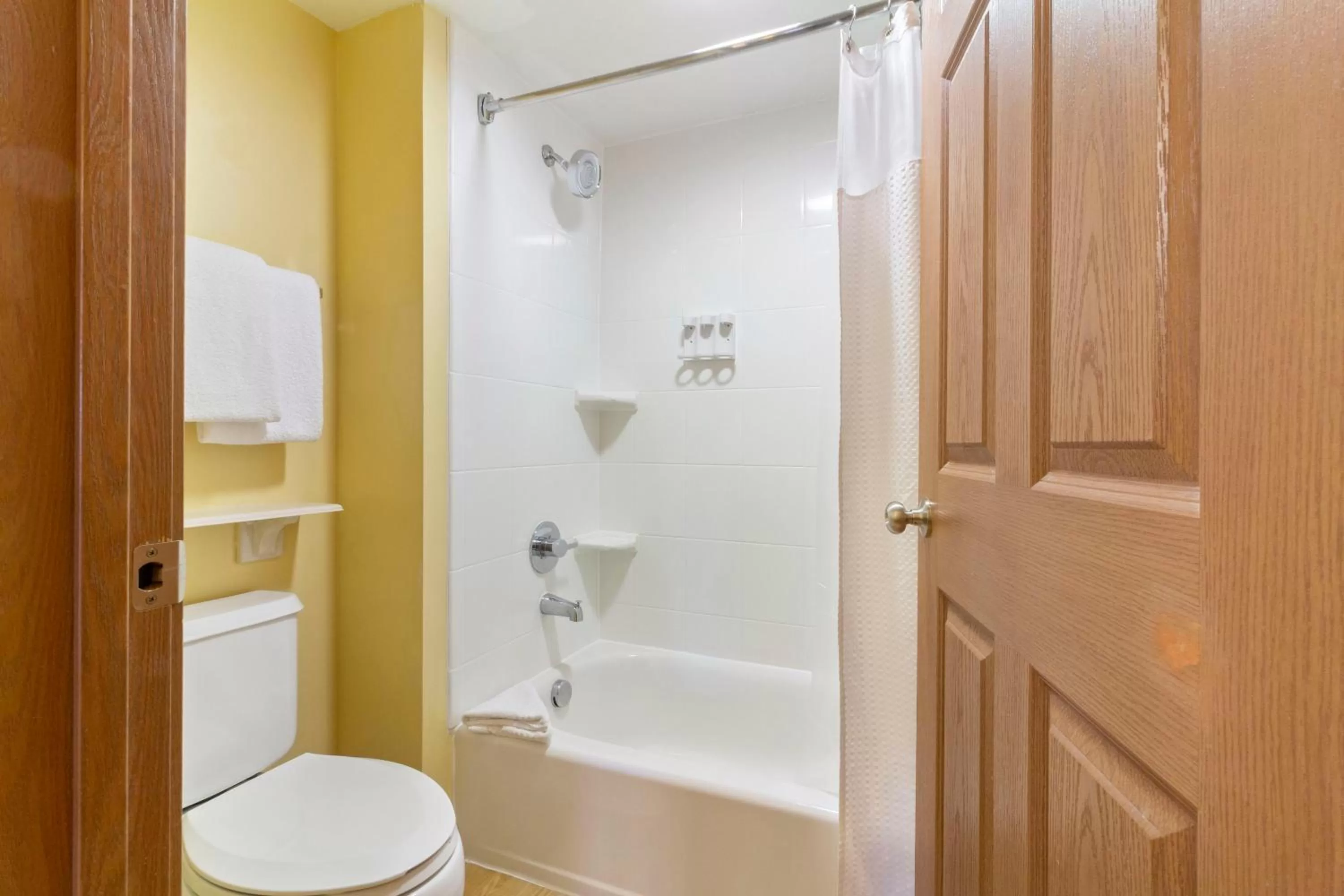 Shower in Extended Stay America Suites - Norfolk - Virginia Beach