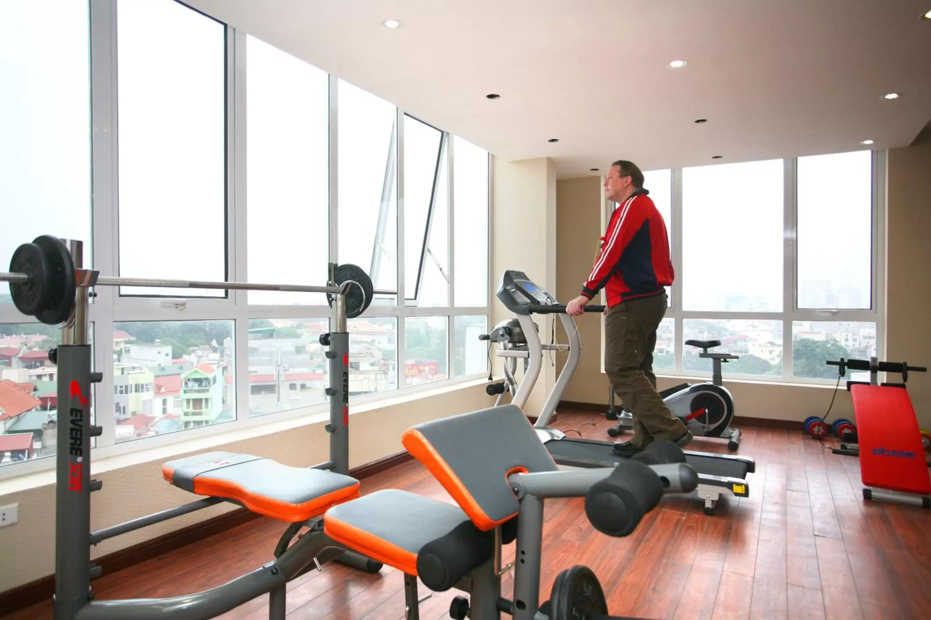 Fitness centre/facilities, Fitness Center/Facilities in Hanoi Emotion Hotel