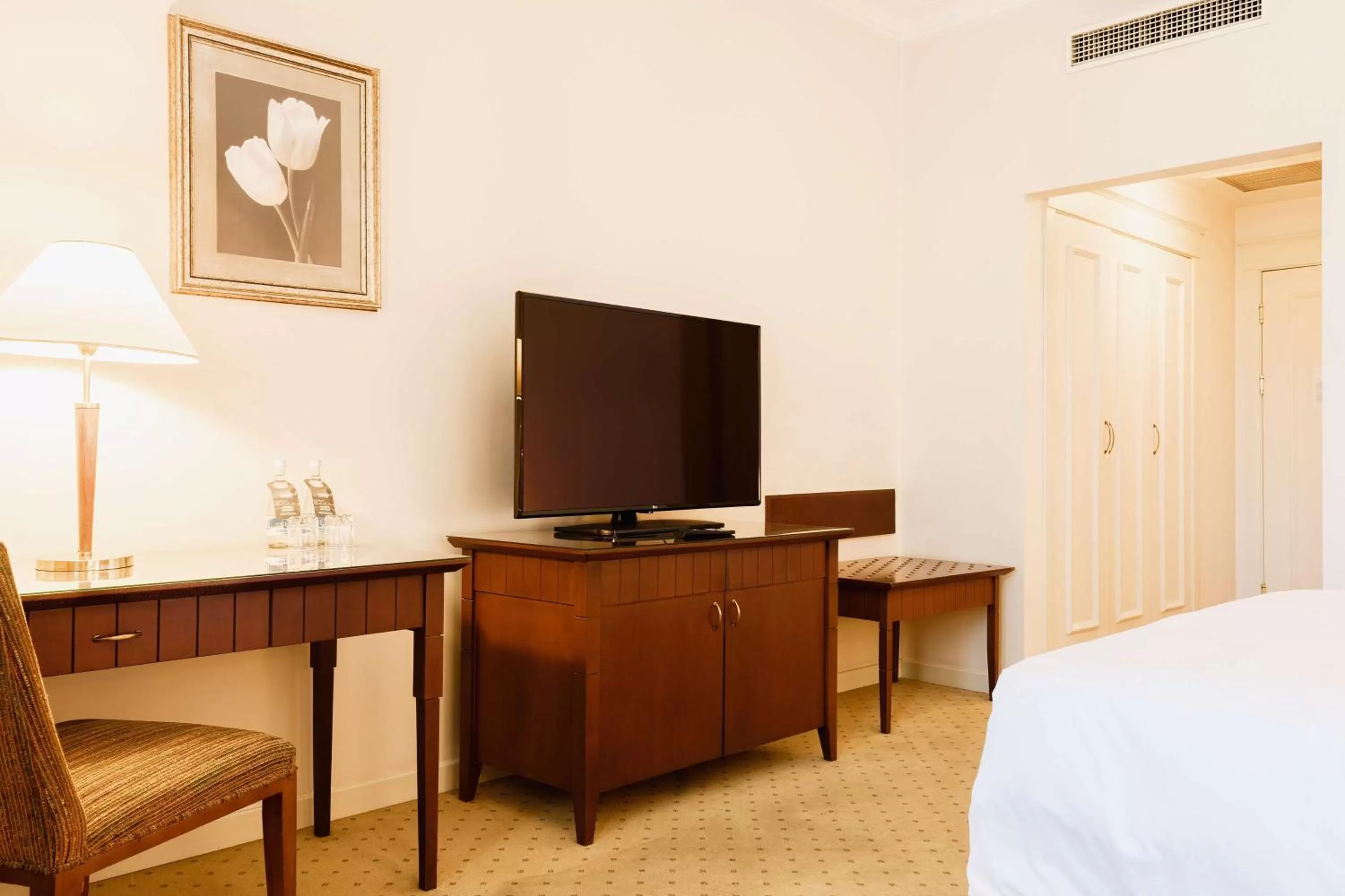 Standard Room in Radisson Blu Hotel, Tashkent