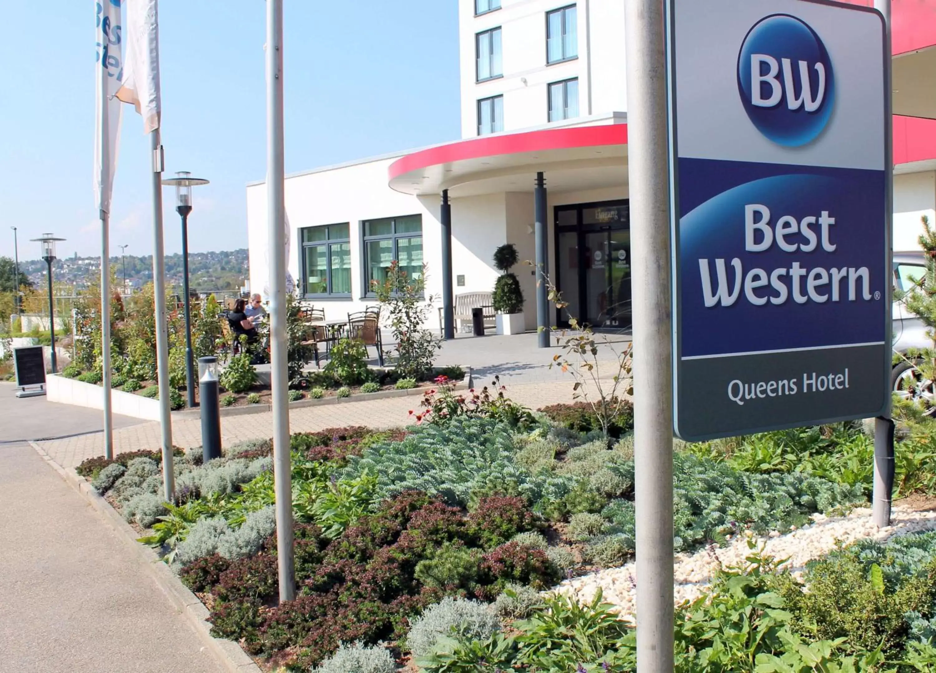 Property Building in Best Western Queens Hotel Pforzheim-Niefern