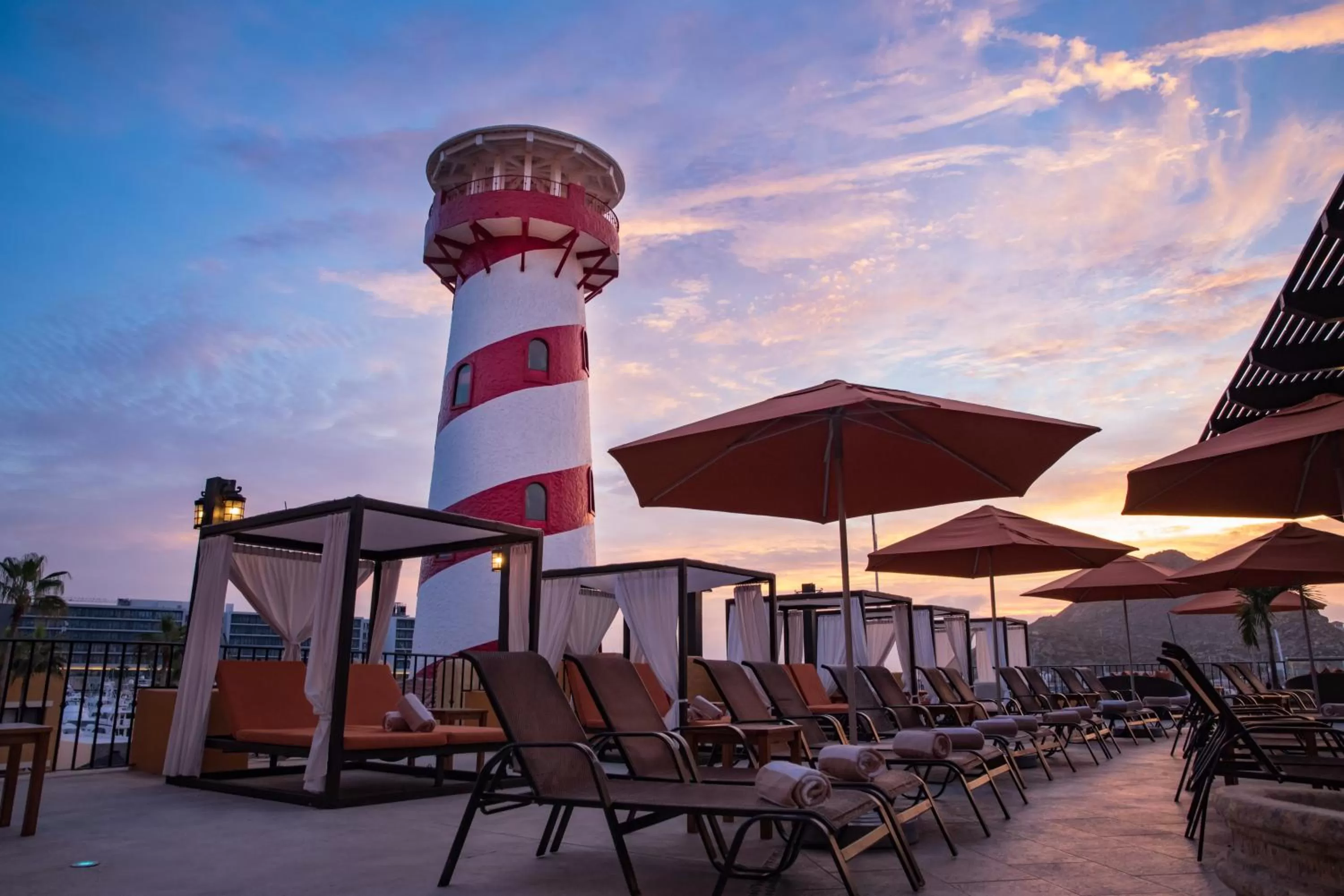 Patio in Hotel Tesoro Los Cabos