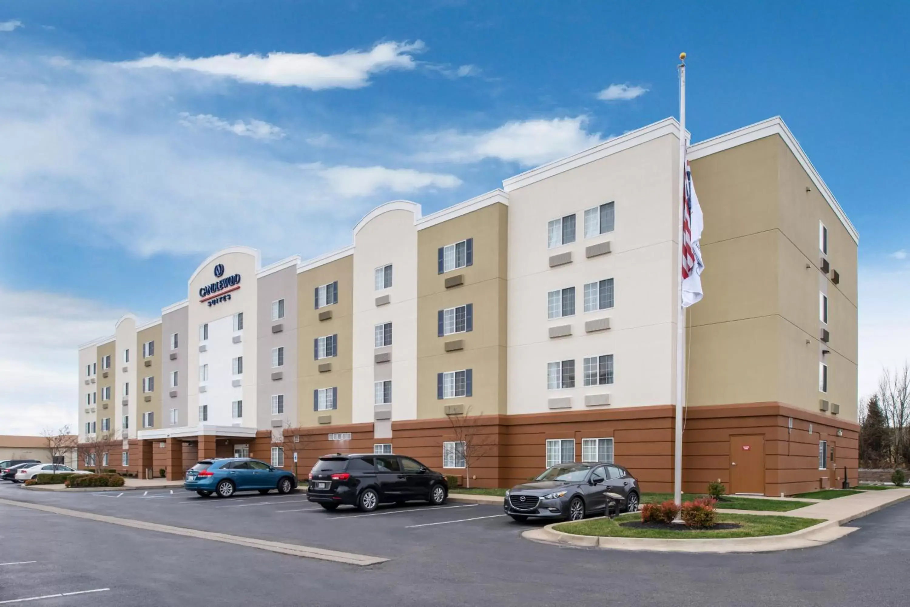 Property Building in Candlewood Suites Paducah, an IHG Hotel